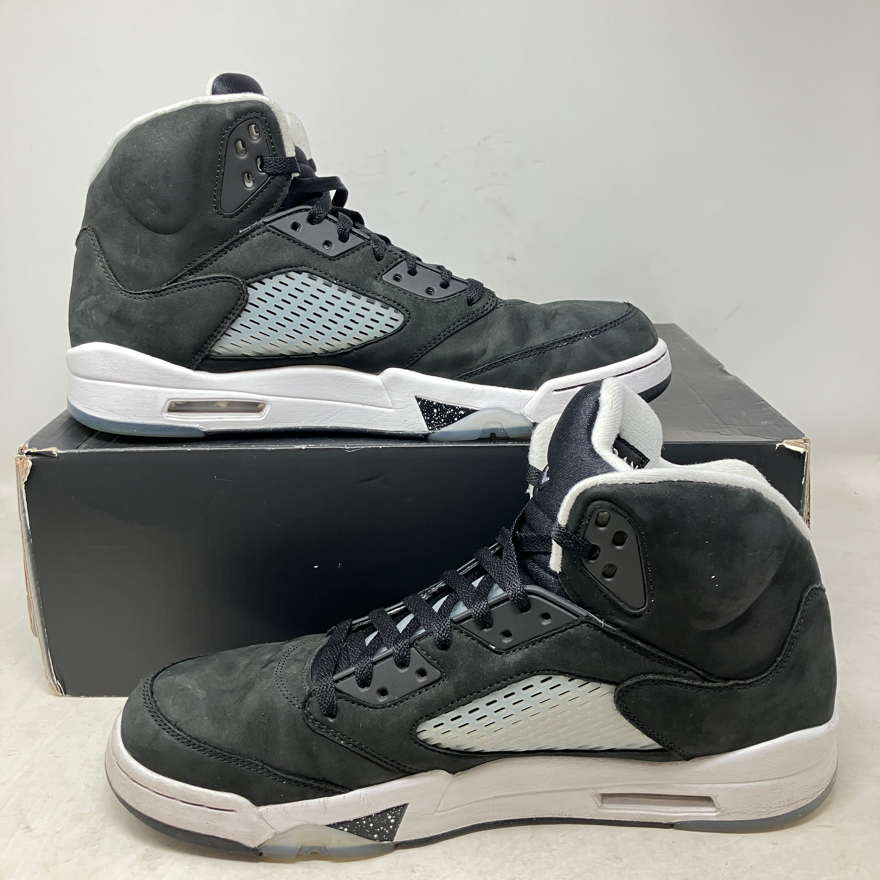Jordan 5 Retro Moonlight (2021)
