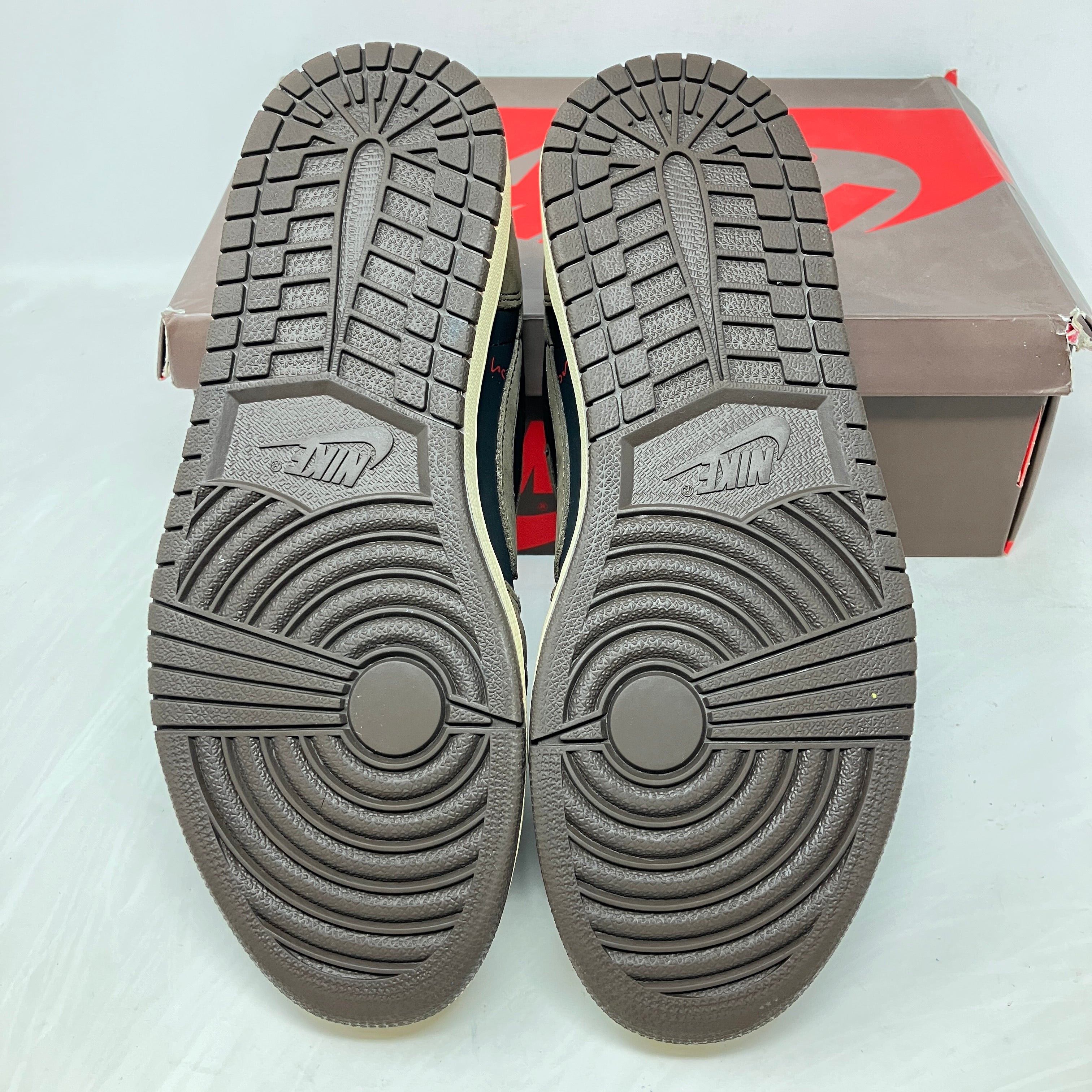 Jordan 1 Retro Low OG SP Travis Scott Mocha