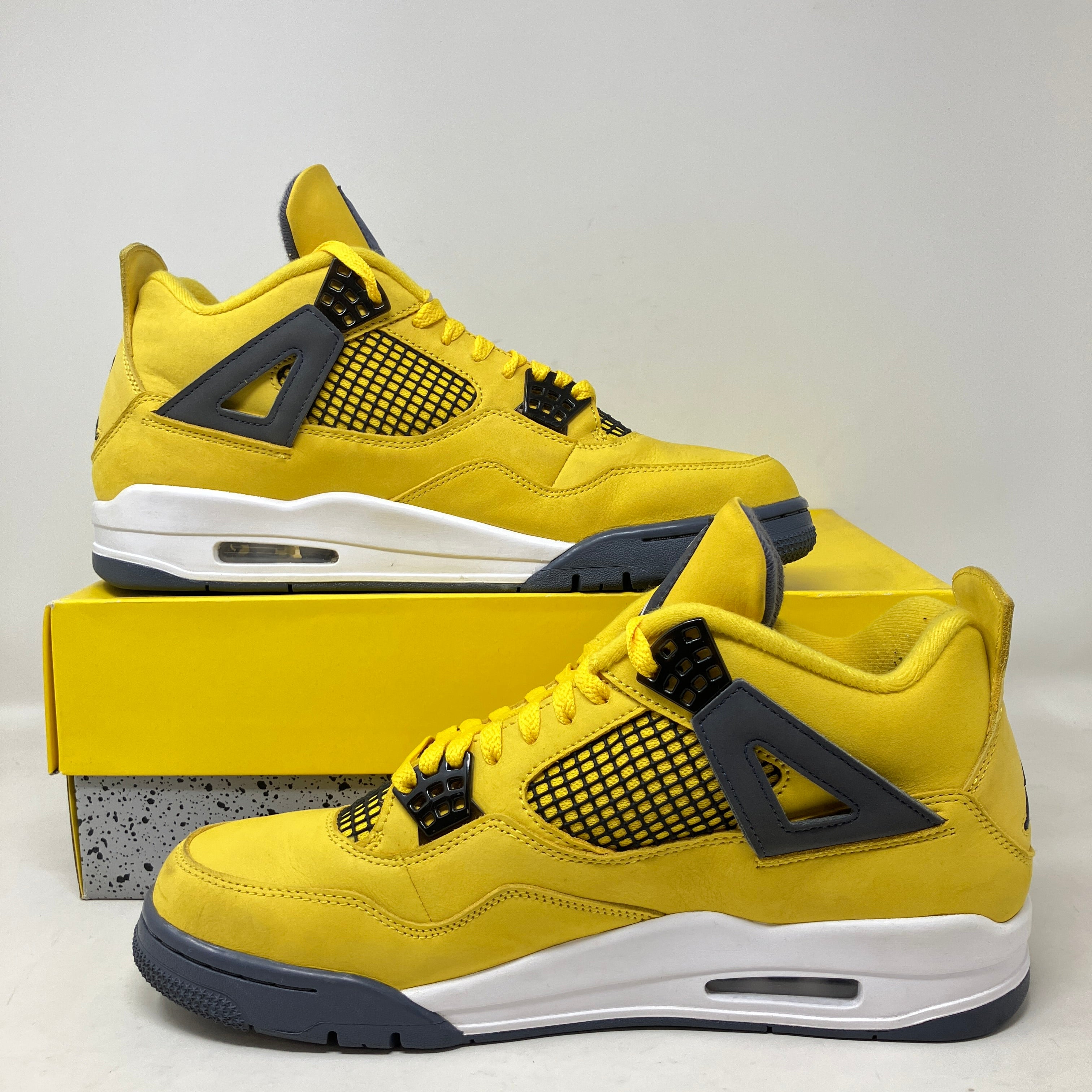 Jordan 4 Retro Lightning (2021)