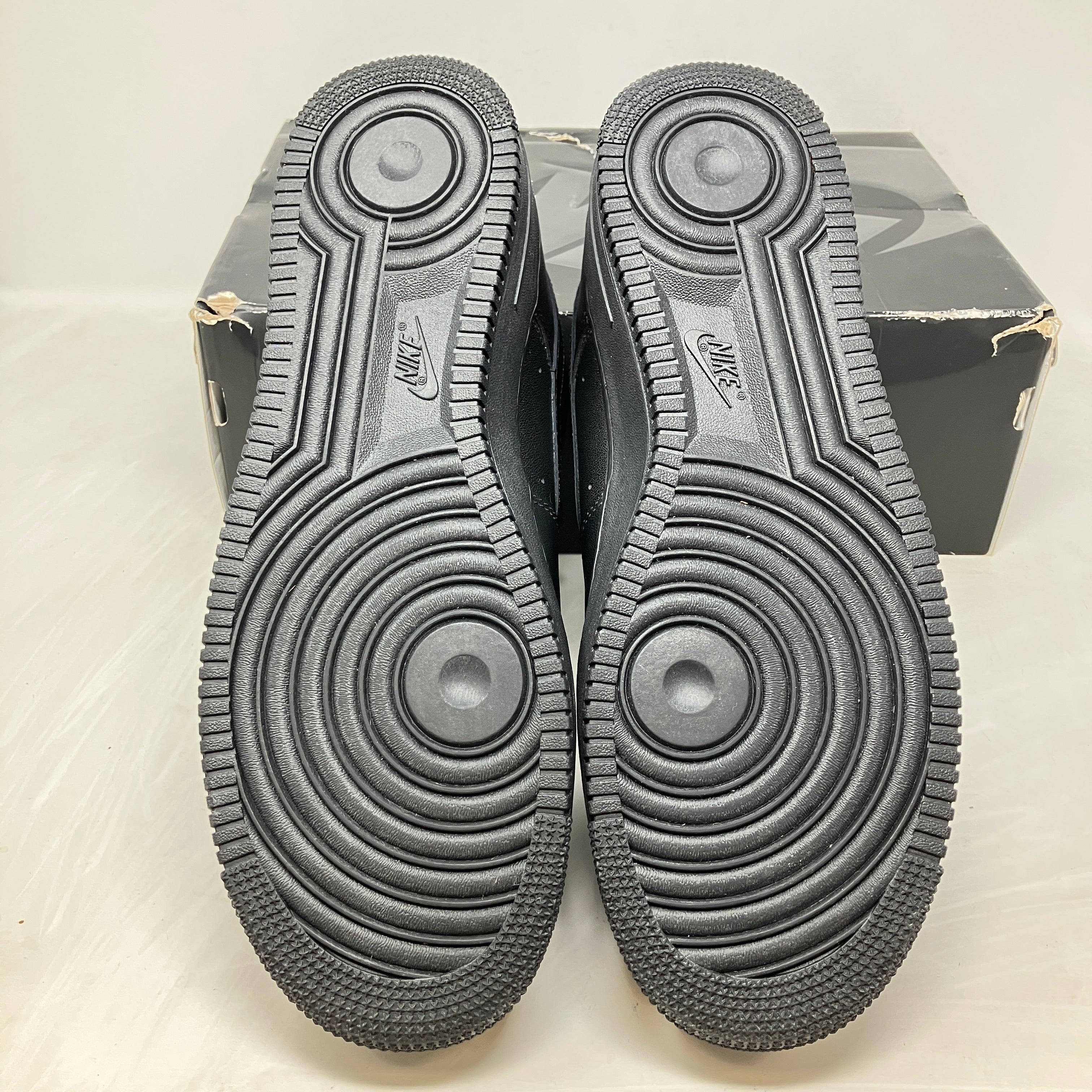 Nike Air Force 1 Low Supreme Black