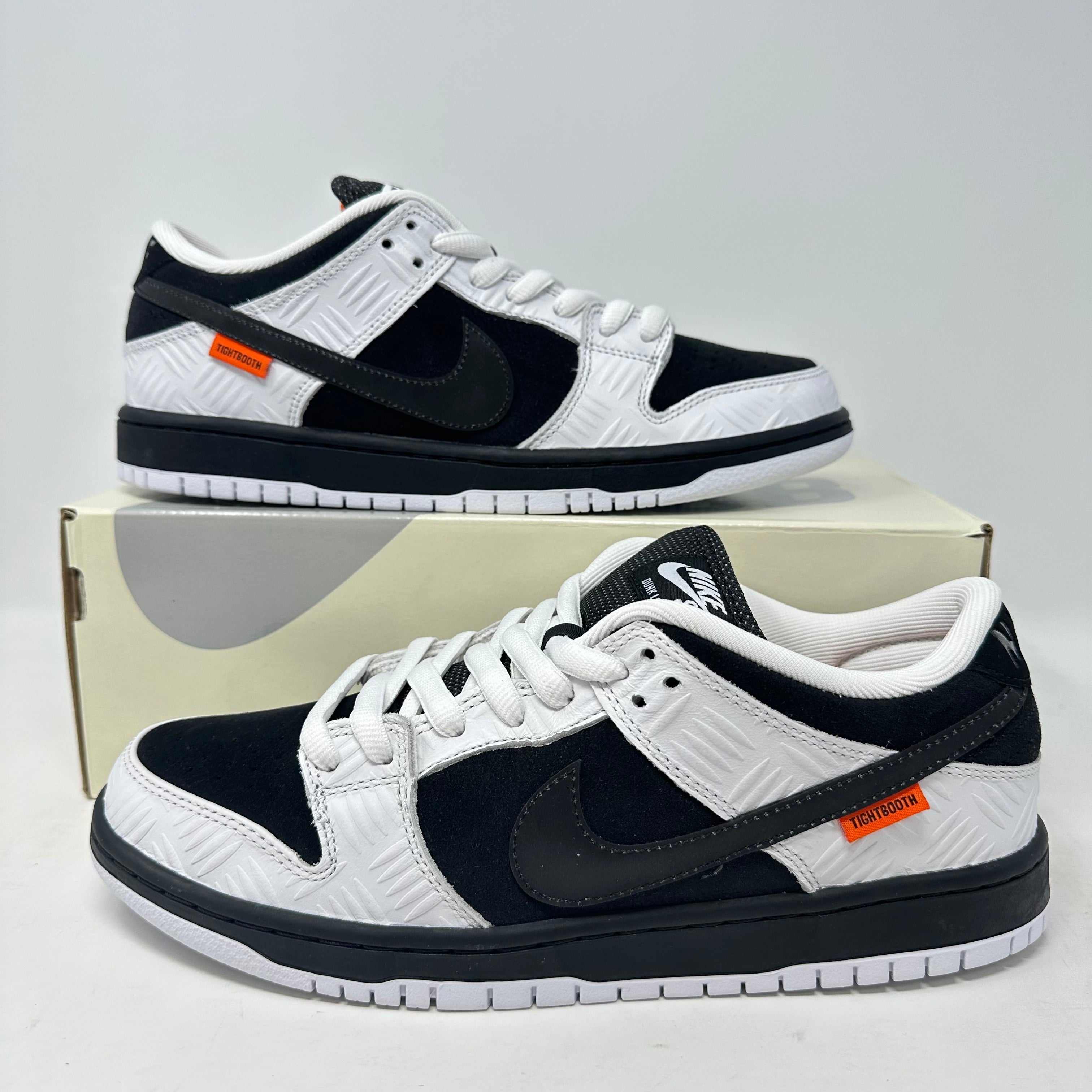 Nike SB Dunk Low TIGHTBOOTH