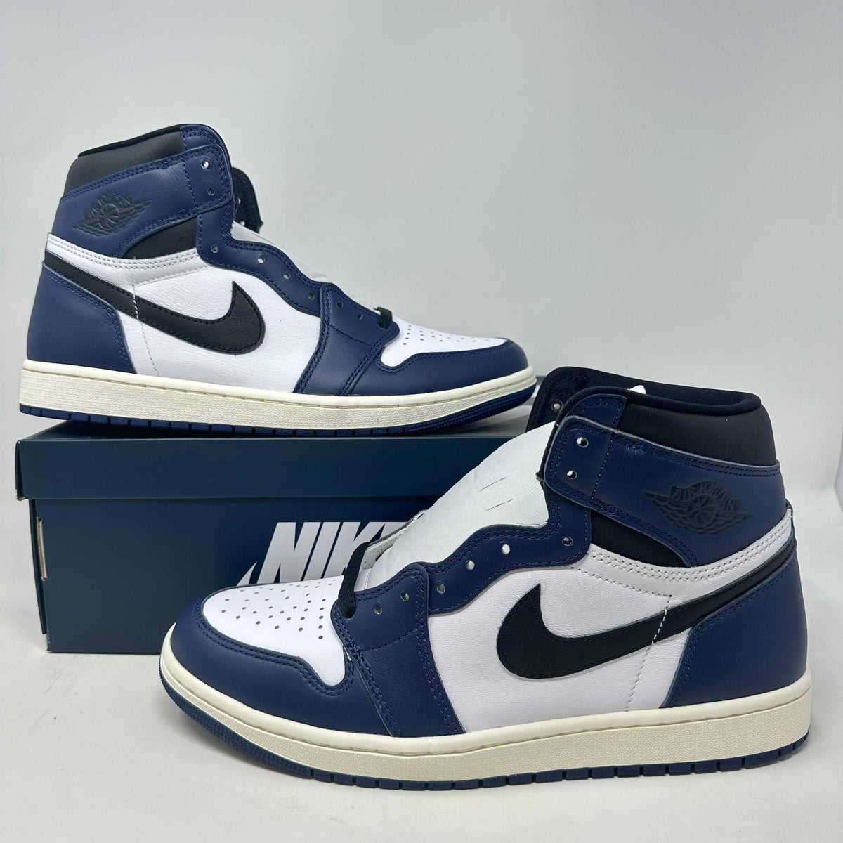 Jordan 1 Retro High OG Midnight Navy