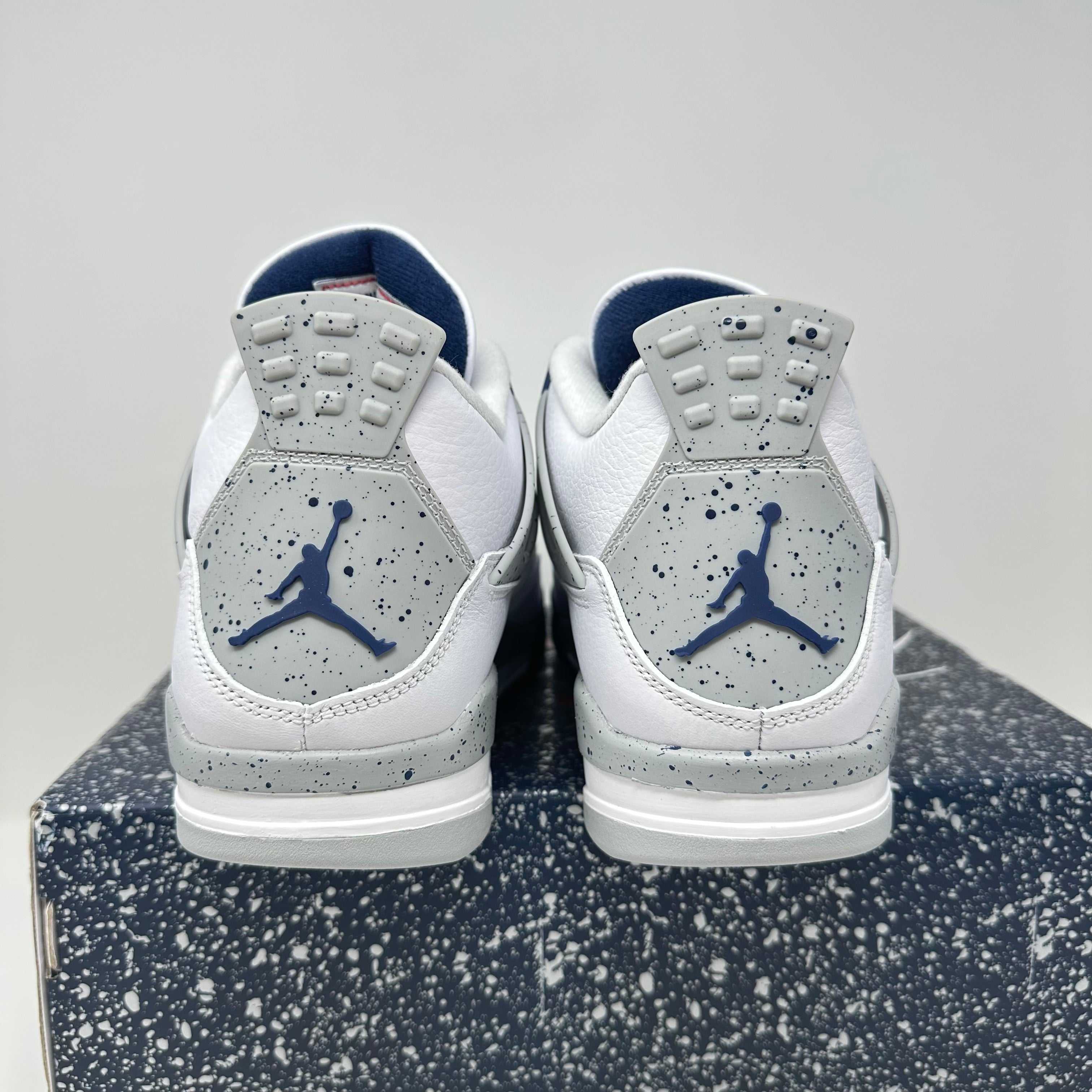 Jordan 4 Retro Midnight Navy