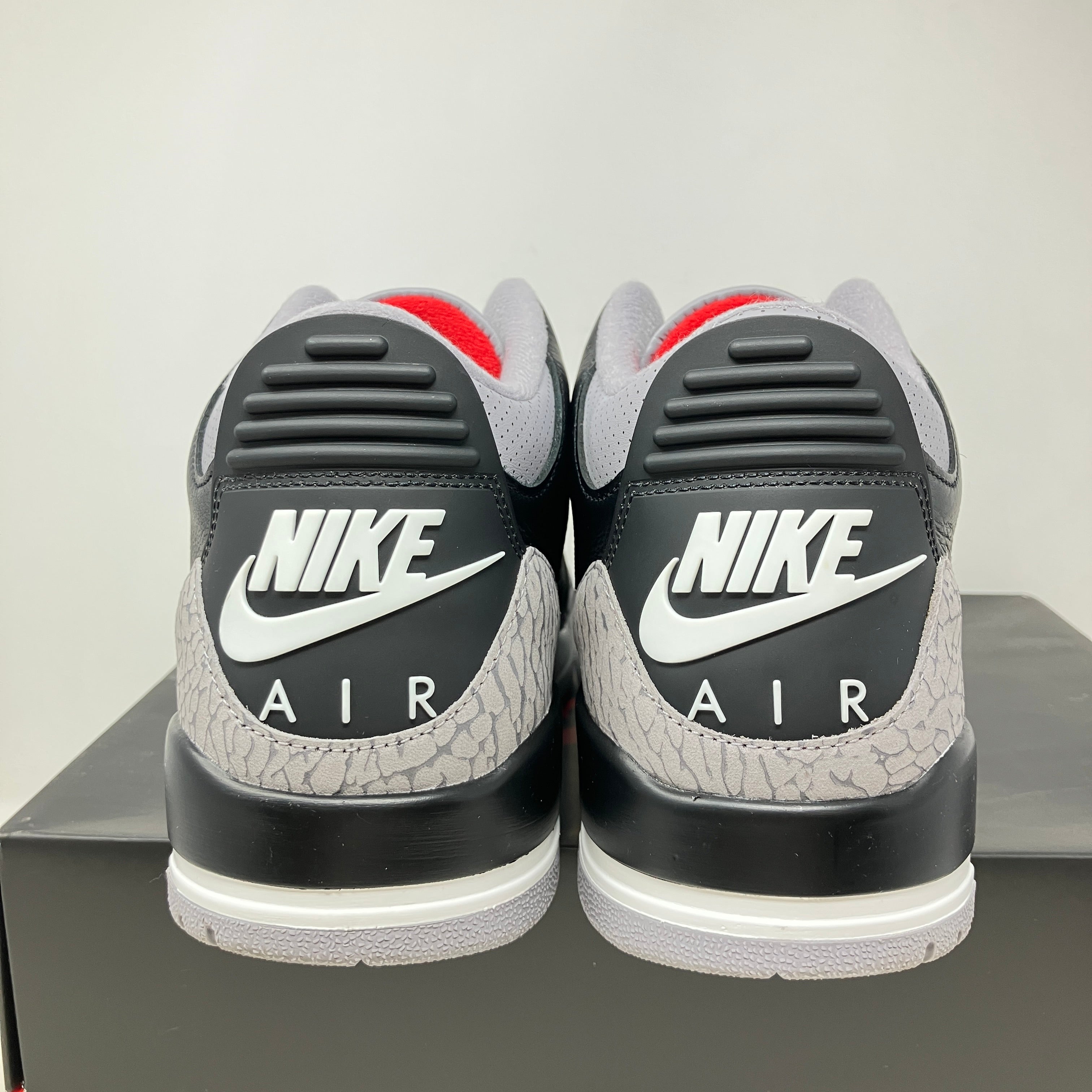Jordan 3 Retro OG Black Cement (2024)