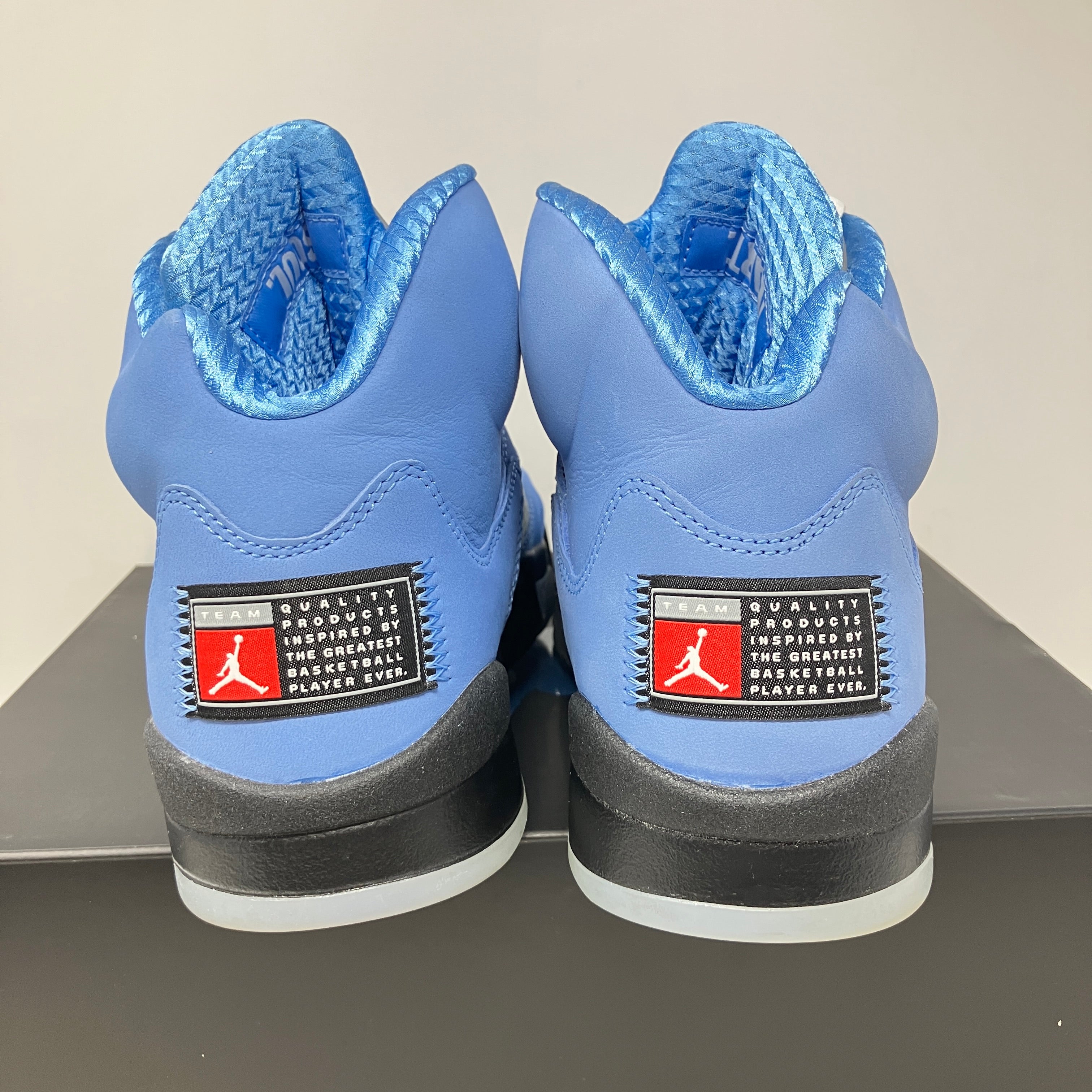 Jordan 5 Retro UNC University Blue