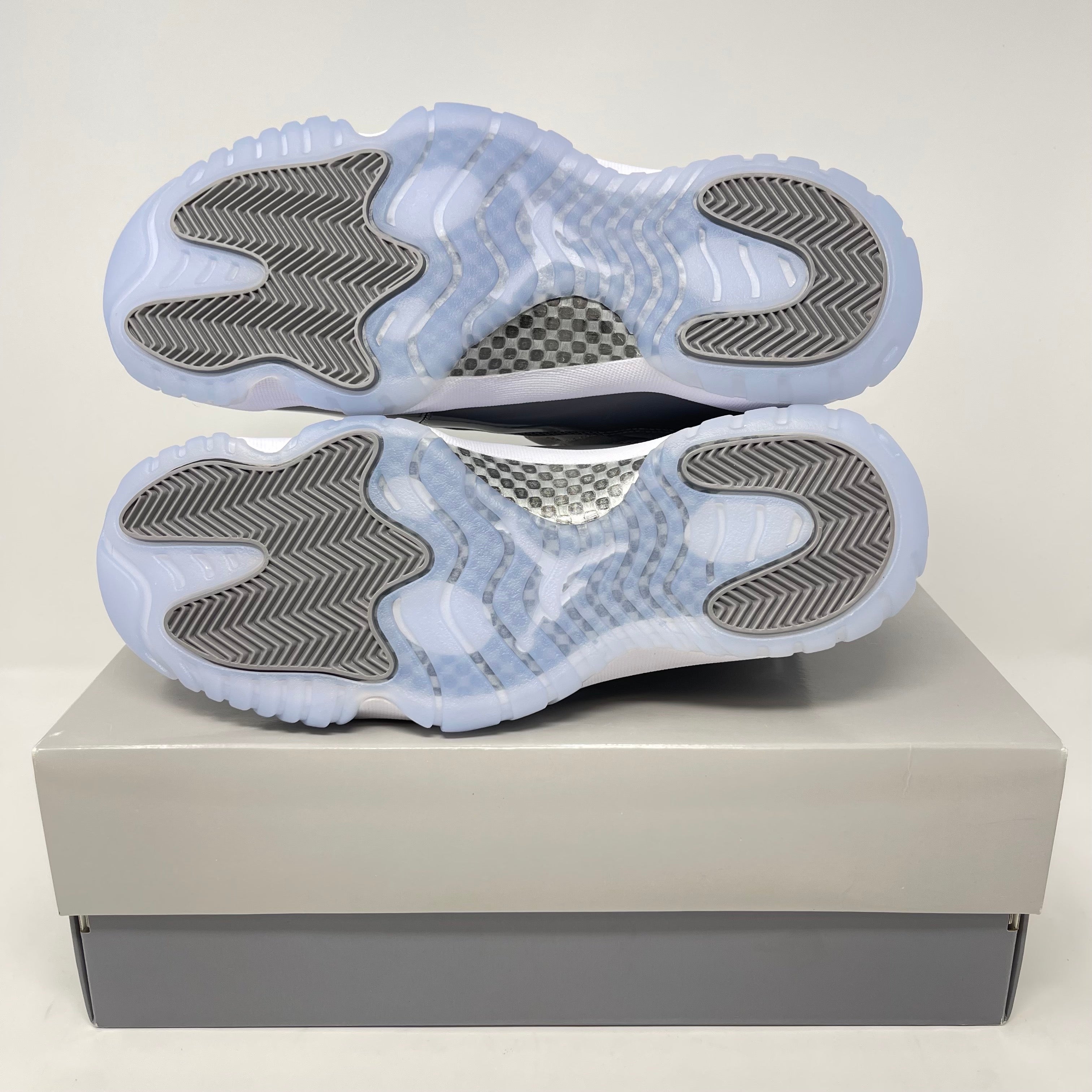 Jordan 11 Retro Cool Grey (2021)