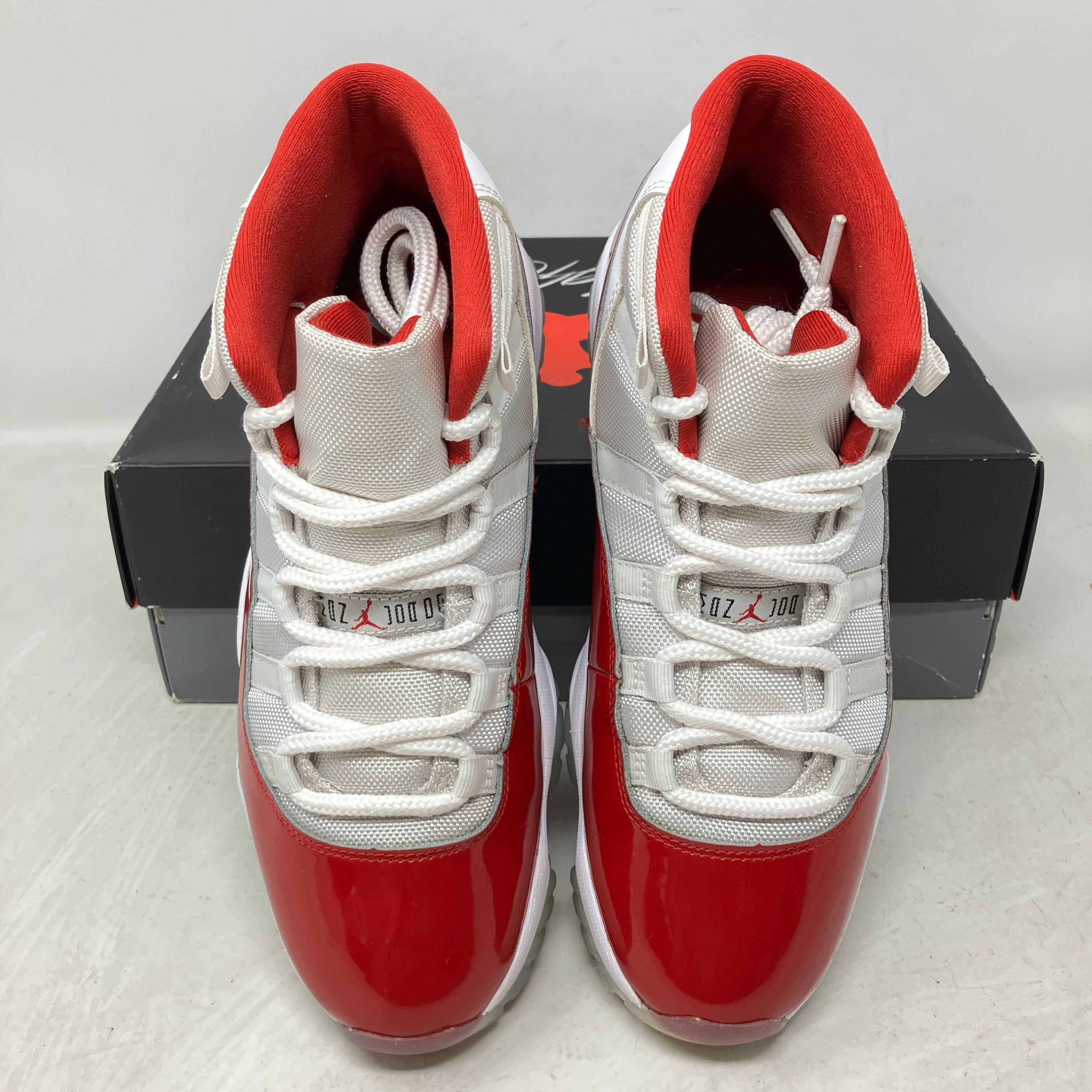 Jordan 11 Retro Cherry (2022)