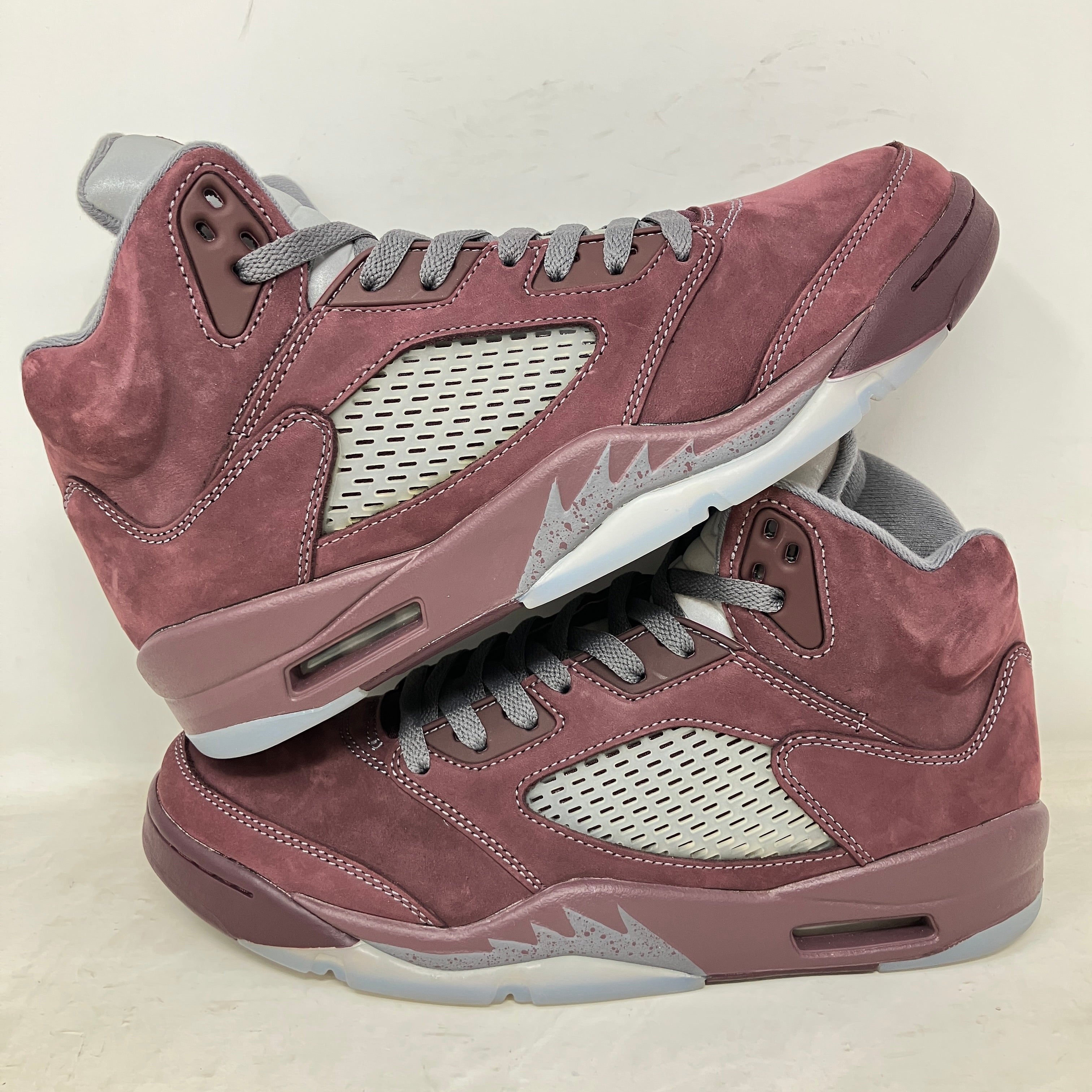 Jordan 5 Retro Burgundy (2023)