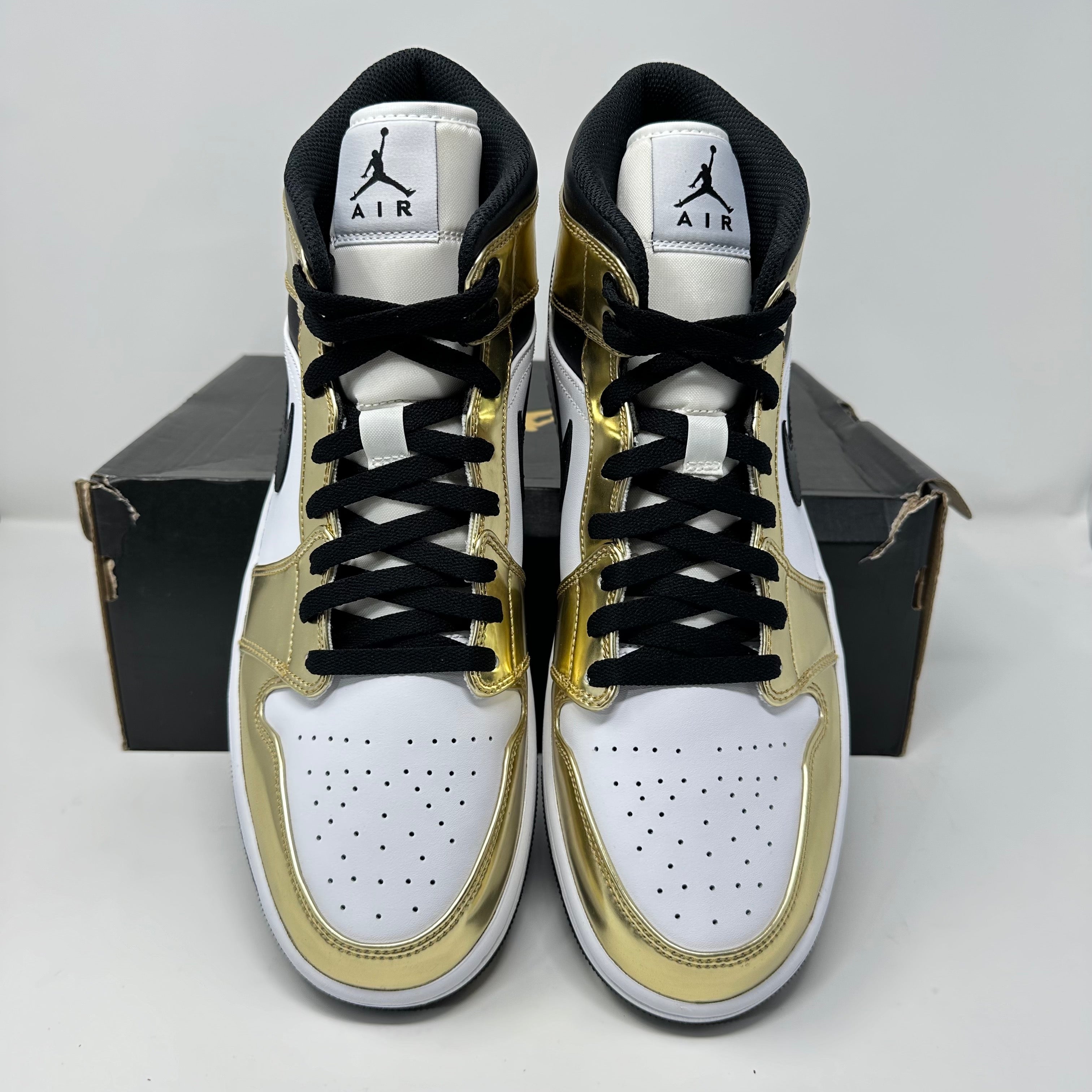 Jordan 1 Mid Metallic Gold Black White