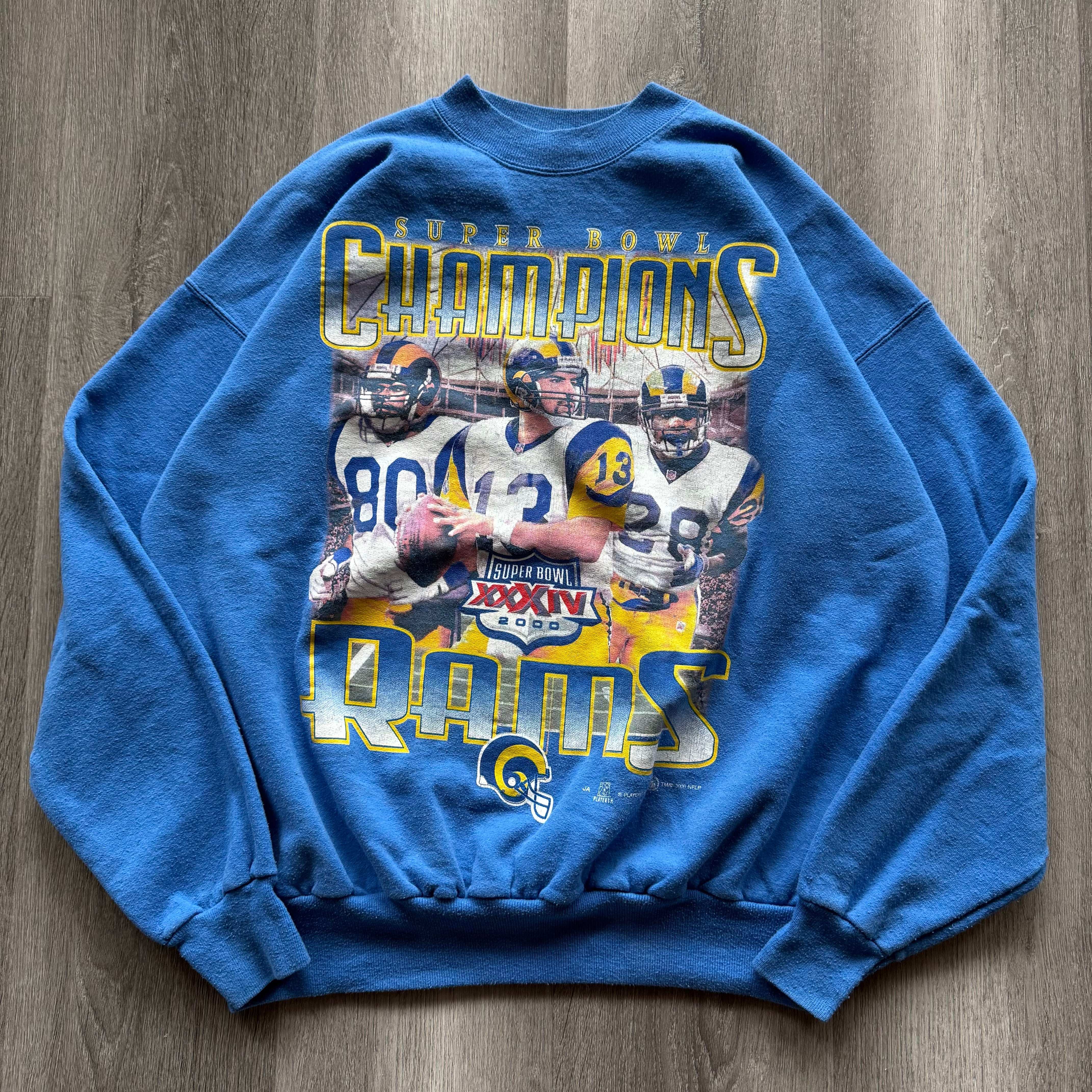 Vintage 2000 Super Bowl Champions Rams crewneck sweatshirt.