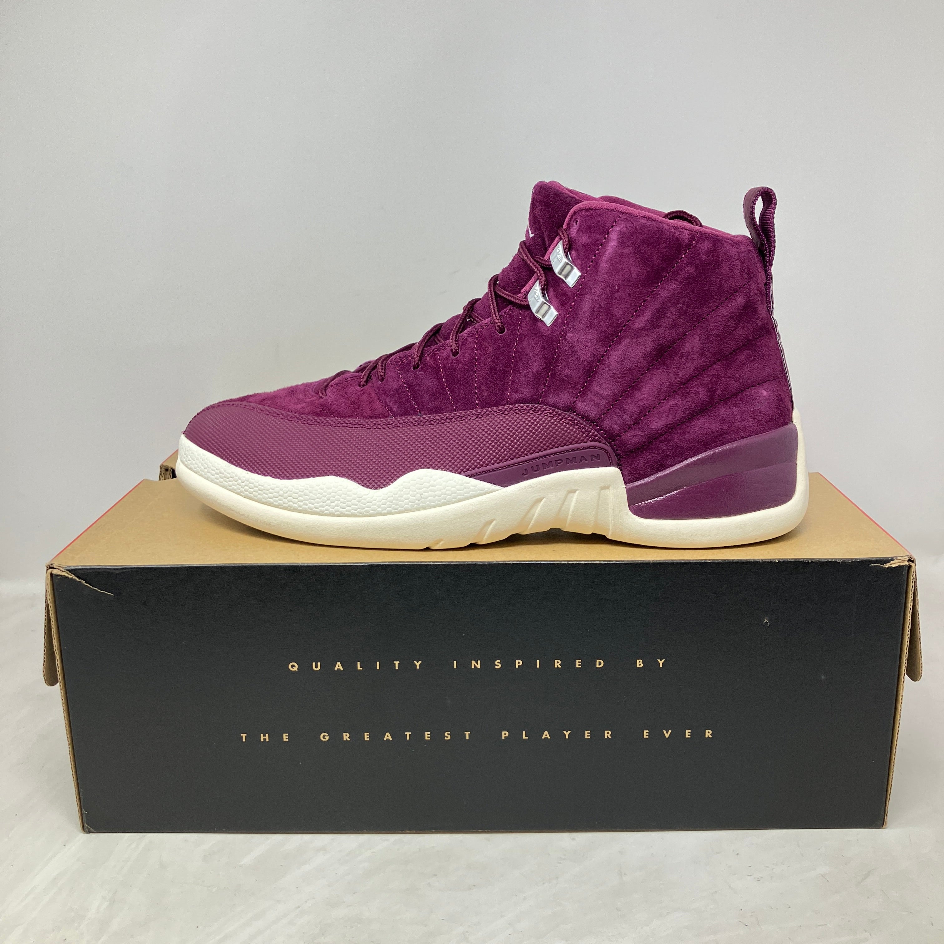 Jordan 12 Retro Bordeaux