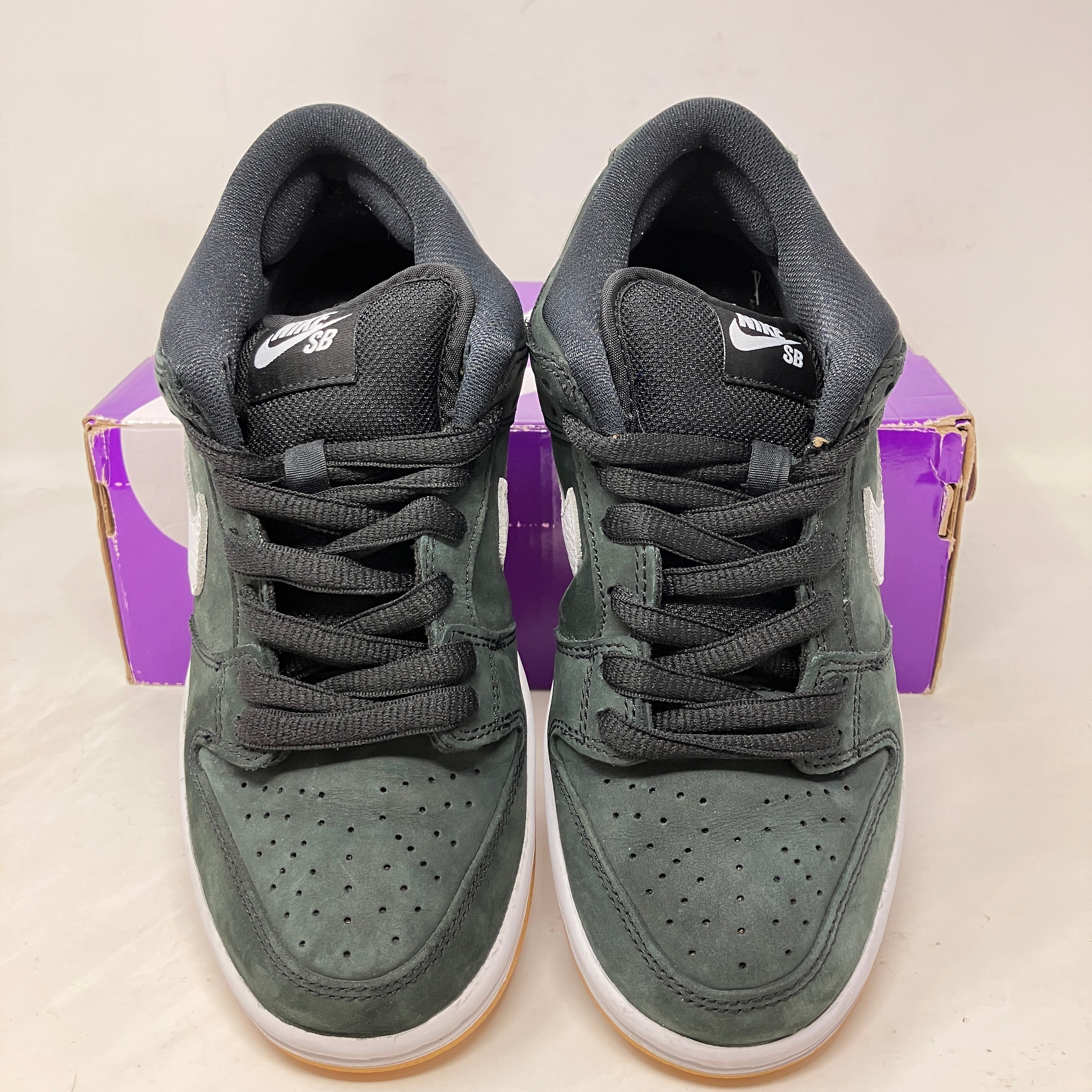 Nike SB Dunk Low Pro Black Gum