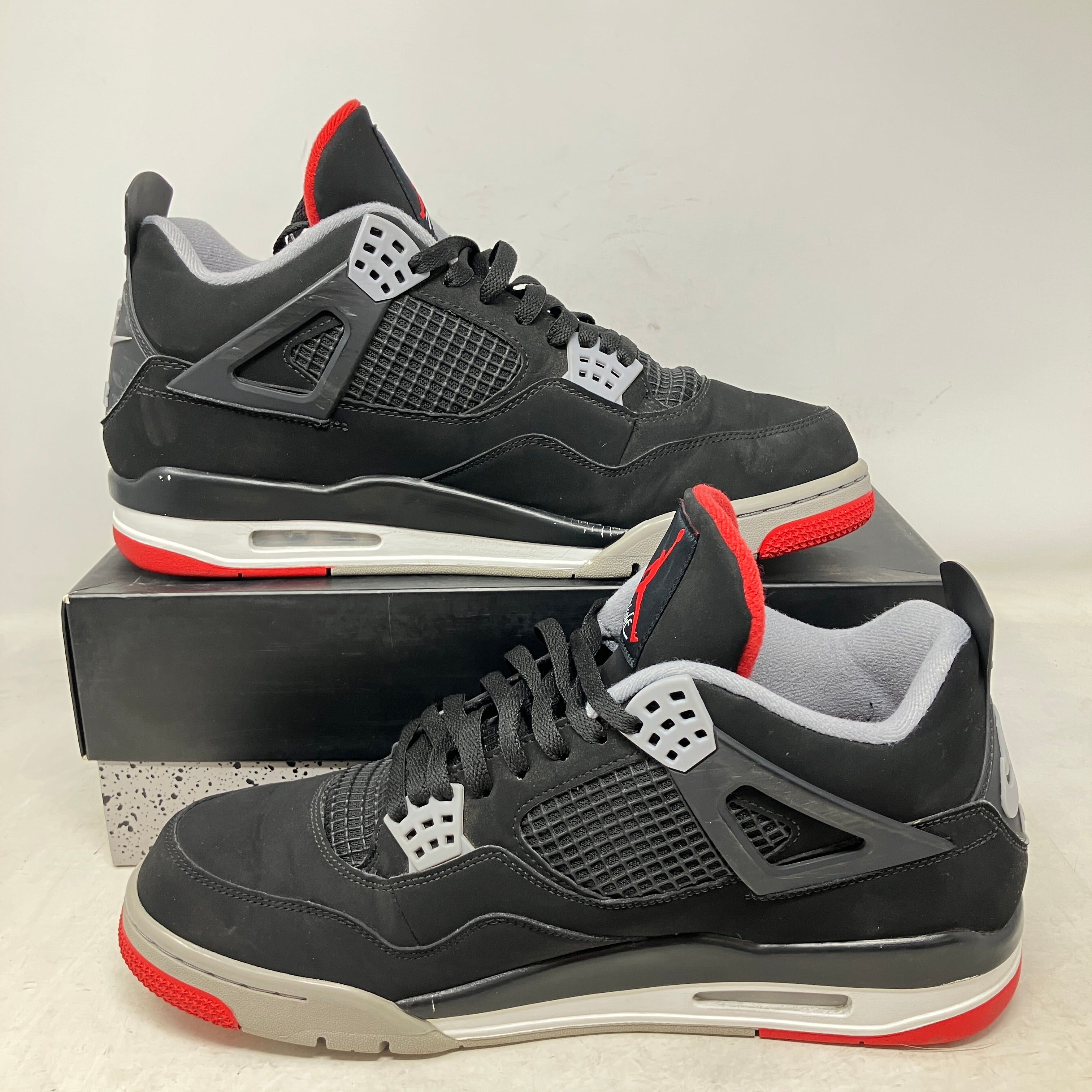 Jordan 4 Retro Bred (2019)