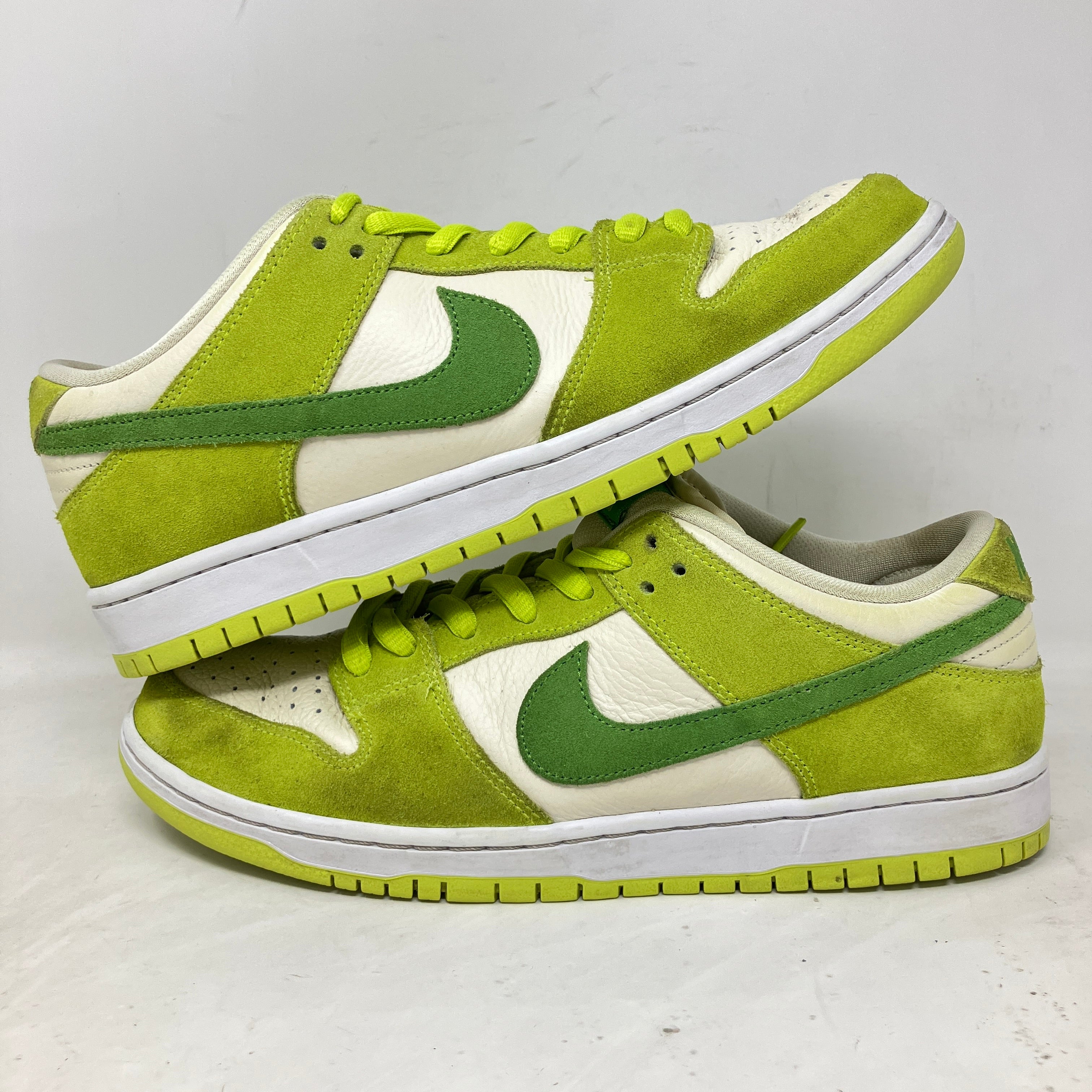 Nike SB Dunk Low Green Apple