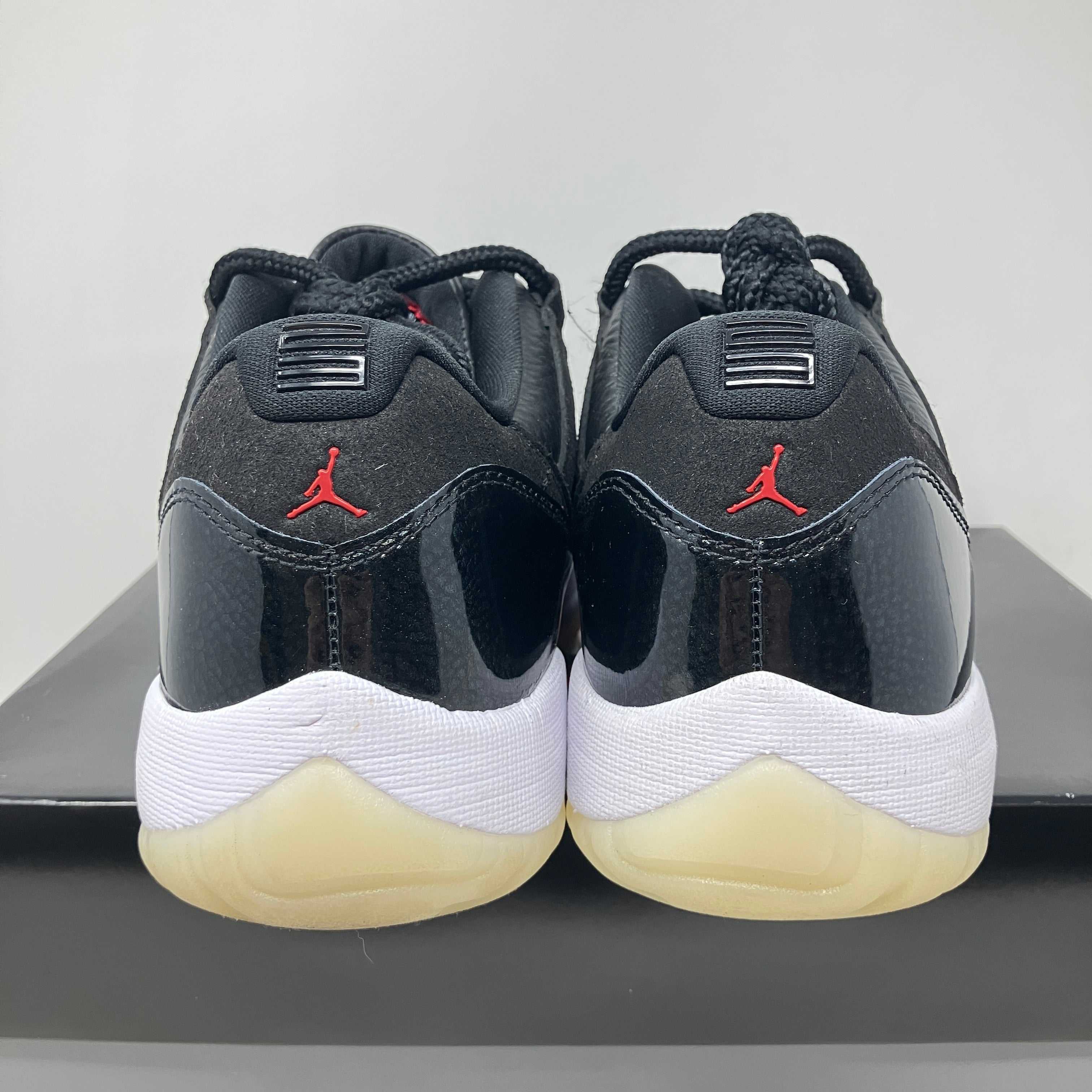 Jordan 11 Retro Low 72-10