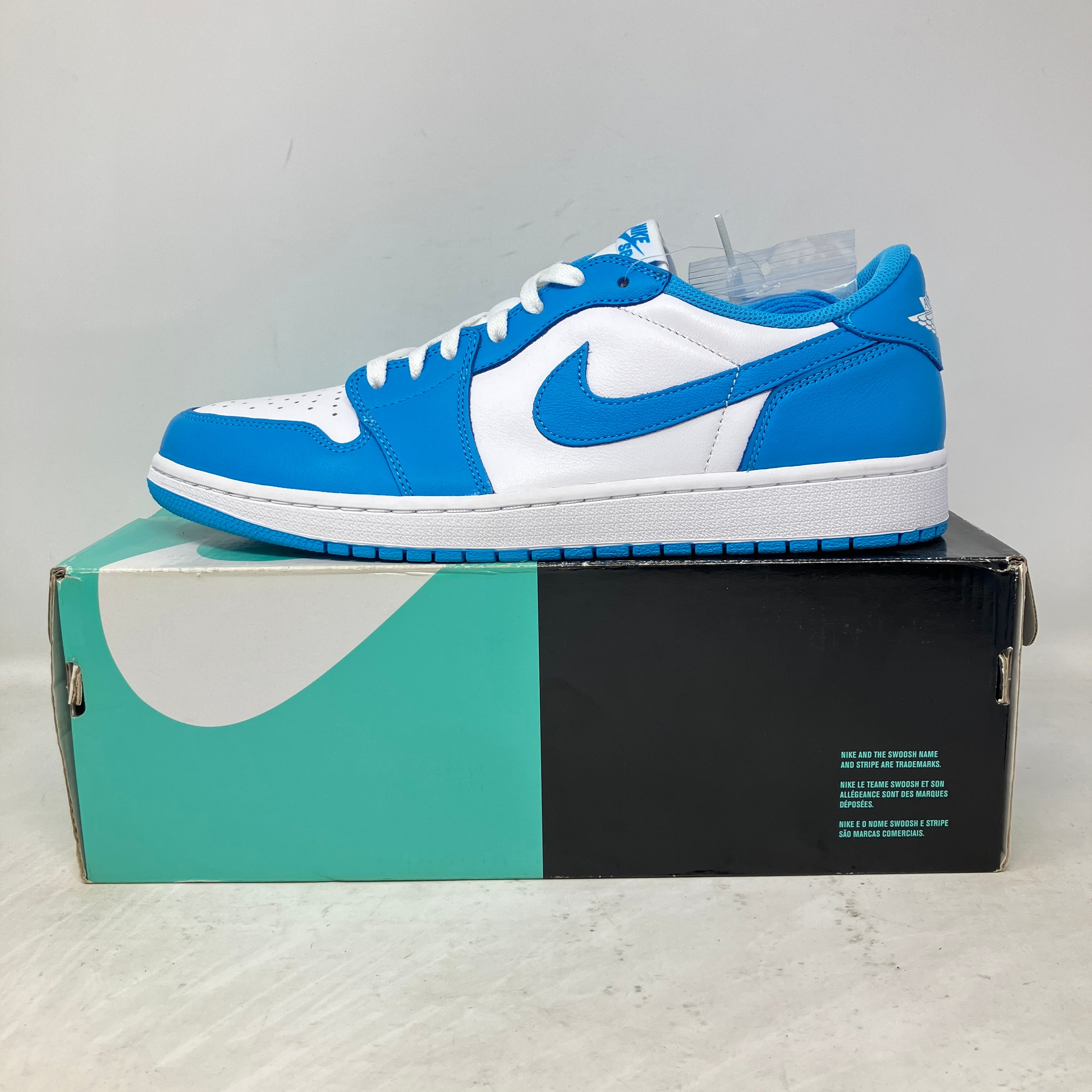 Jordan 1 Low SB UNC