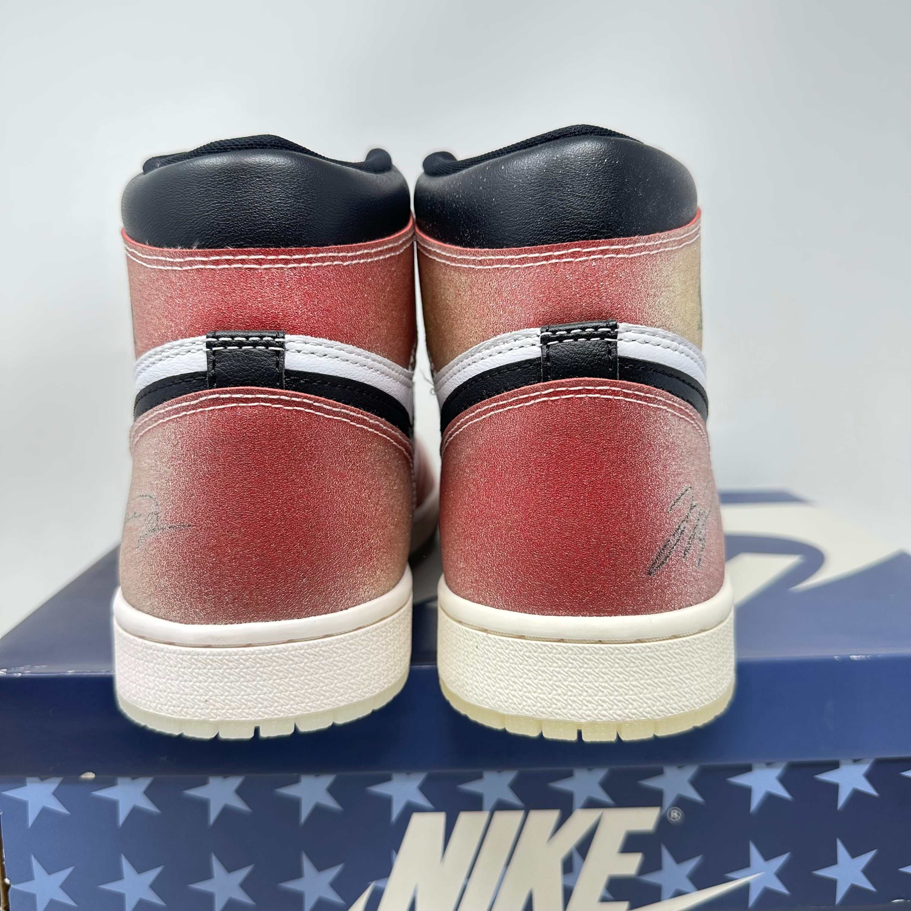 Jordan 1 Retro High Trophy Room Chicago