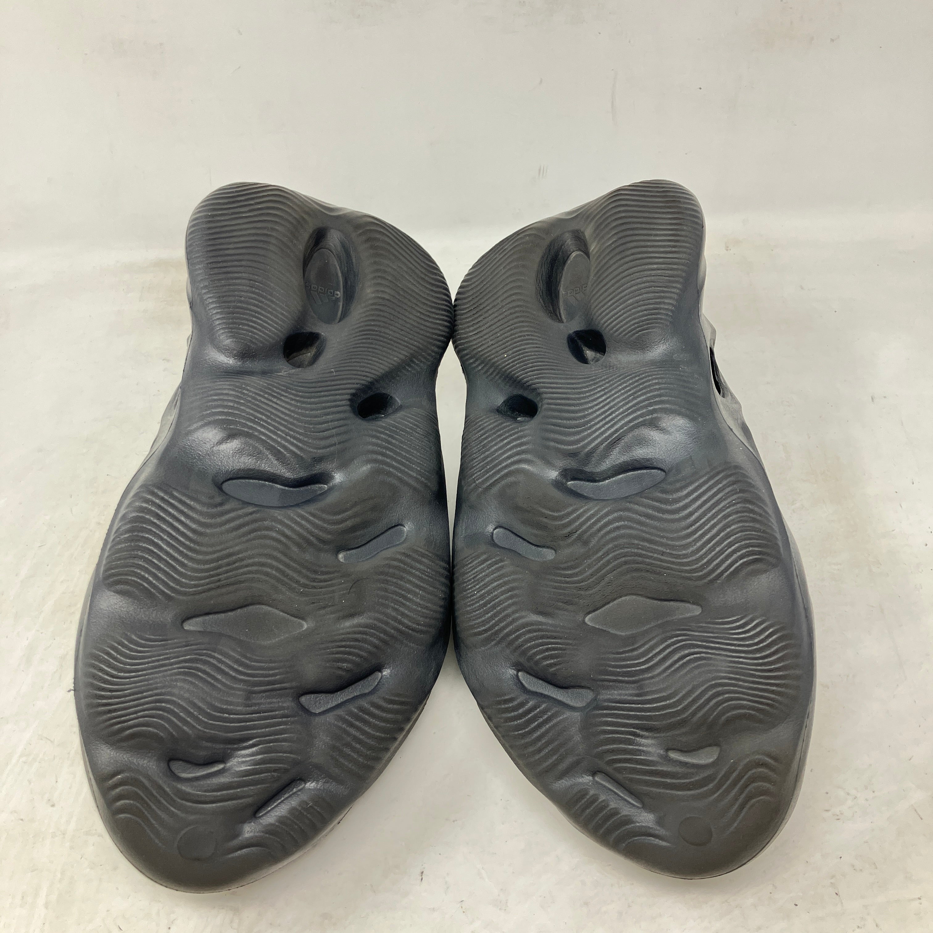 adidas Yeezy Foam RNR Onyx