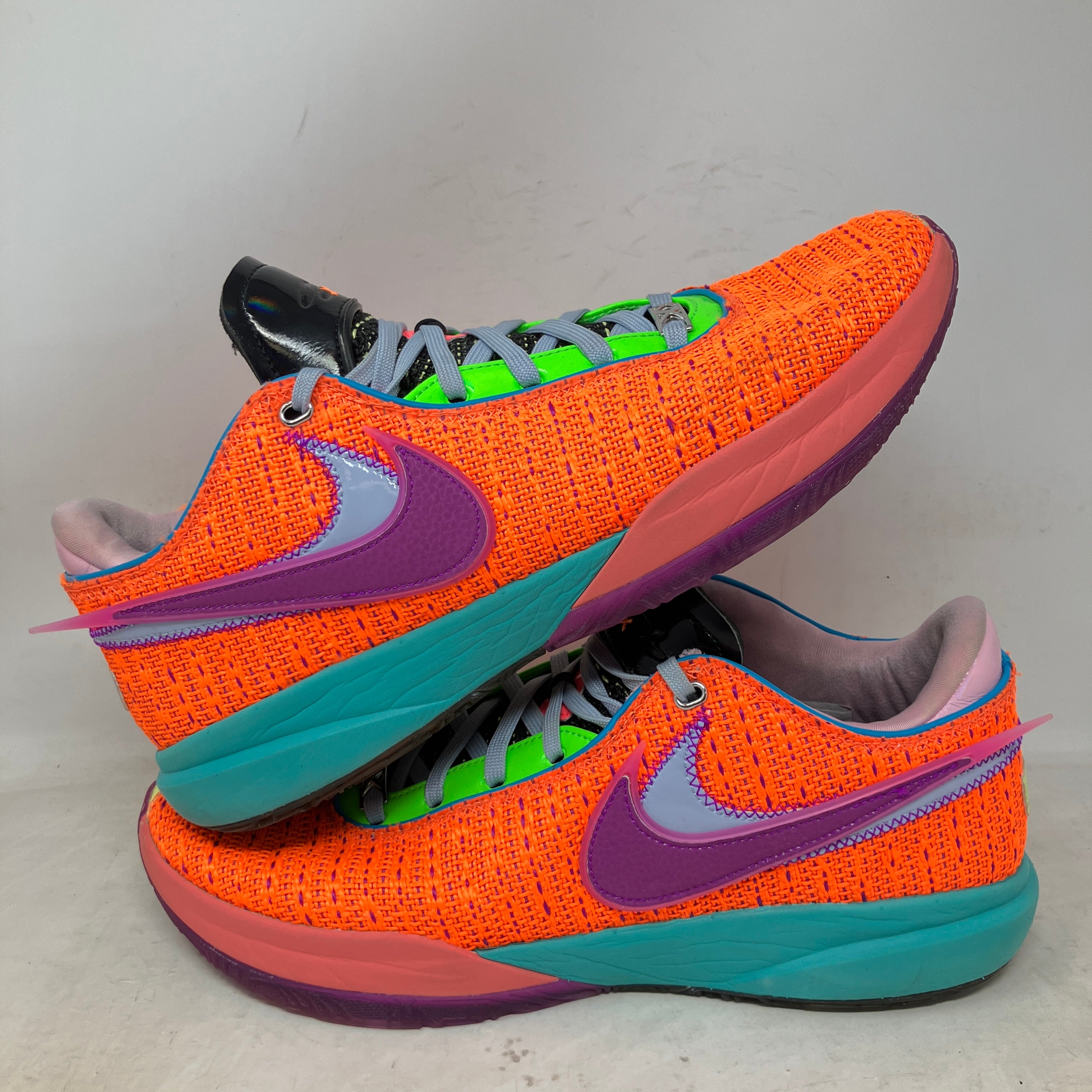 Nike LeBron 20 Chosen 1