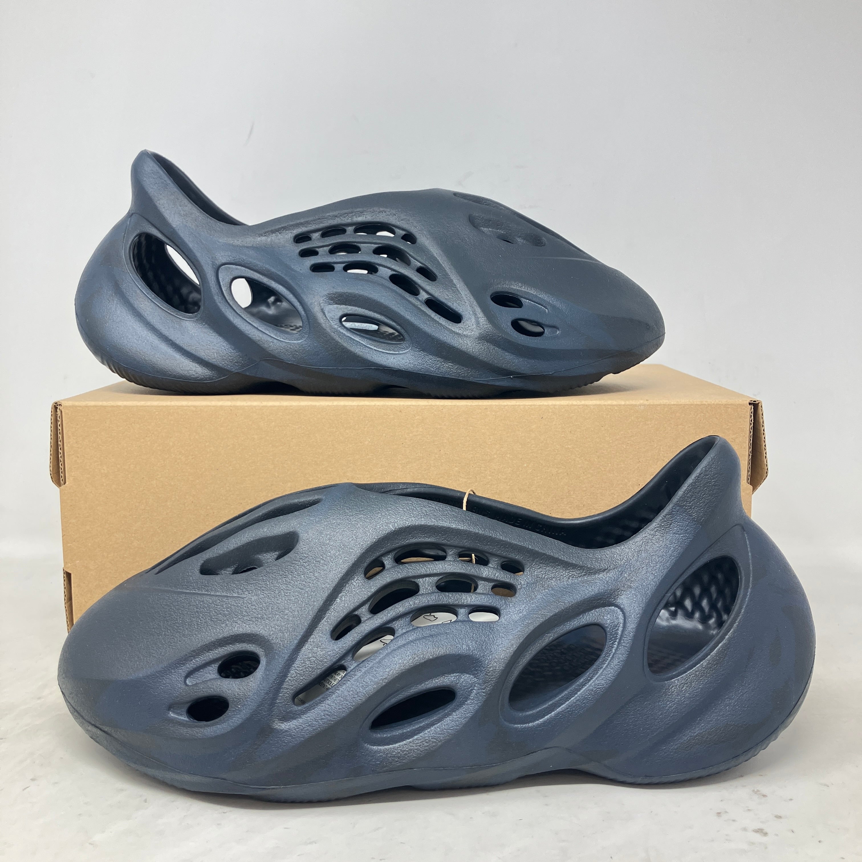 adidas Yeezy Foam RNNR Mineral Blue