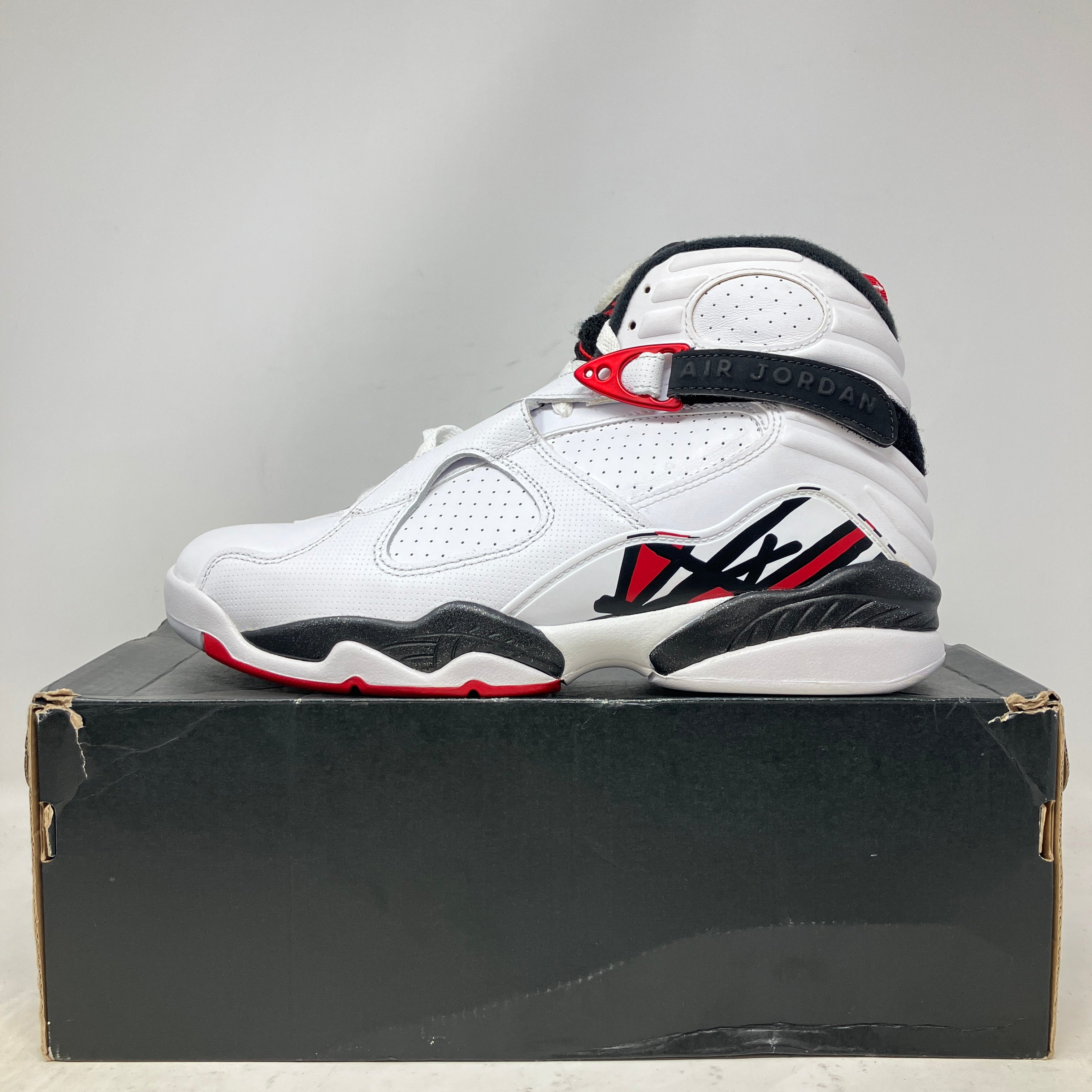 Jordan 8 Retro Alternate