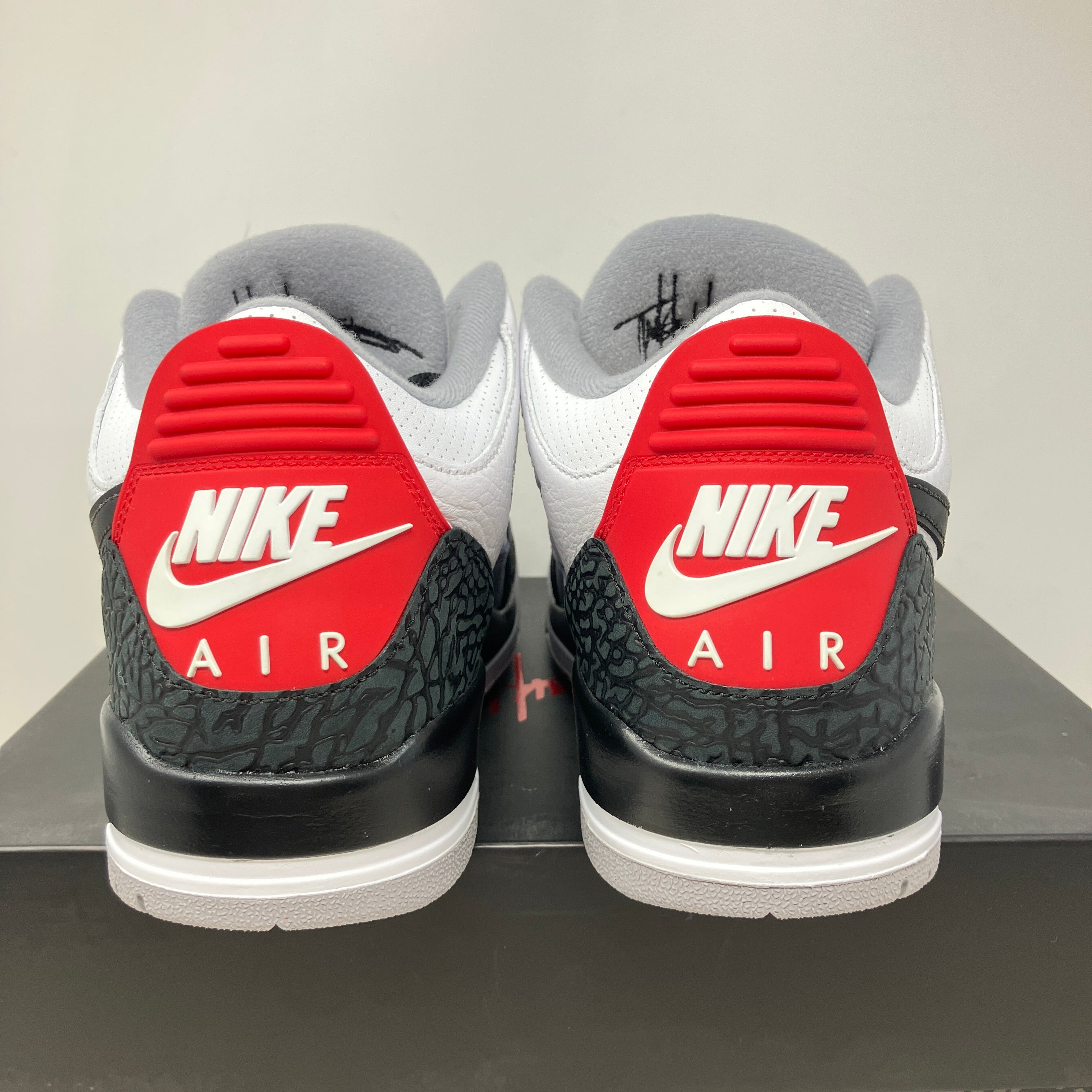 Jordan 3 Retro Tinker Hatfield
