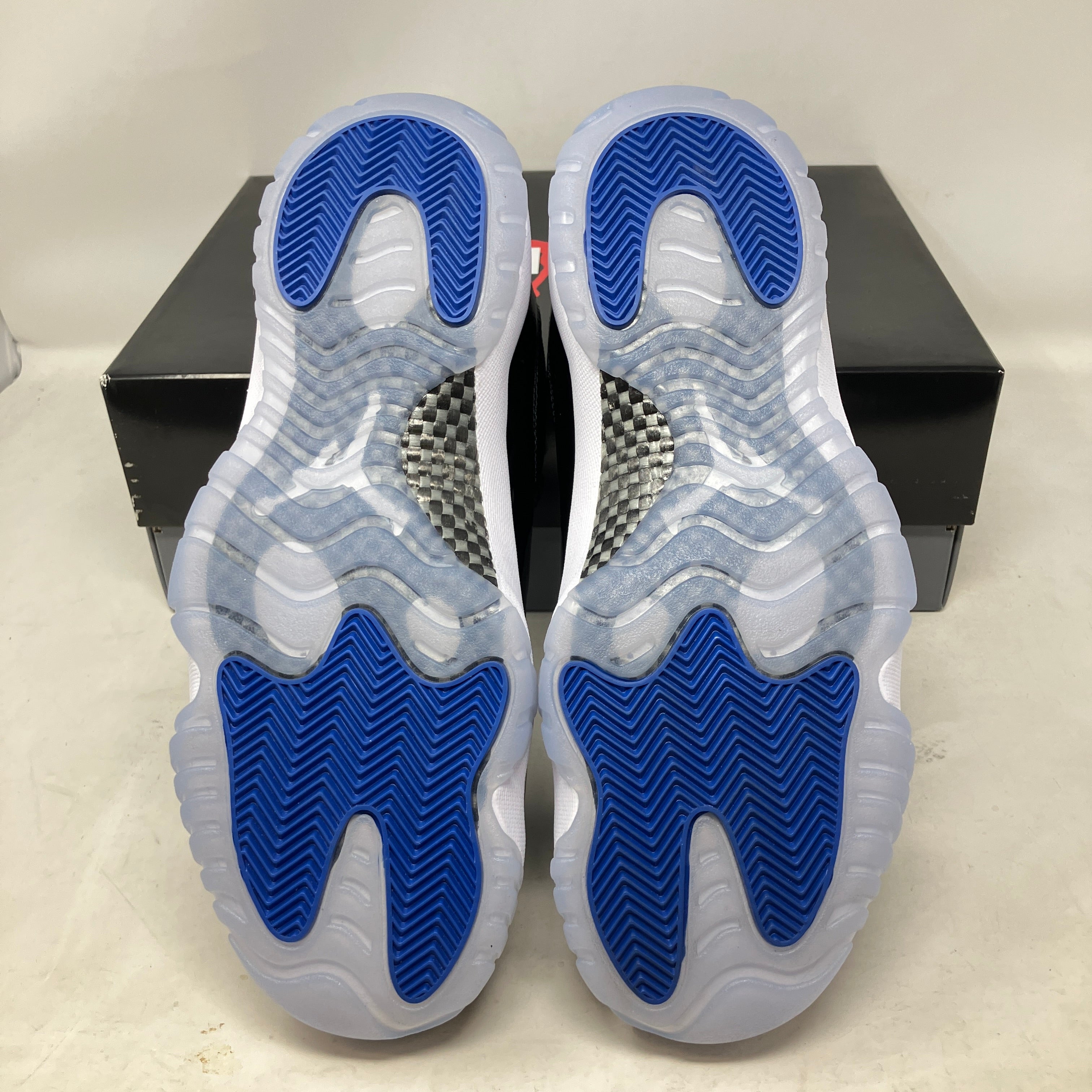 Jordan 11 Retro Low Space Jam