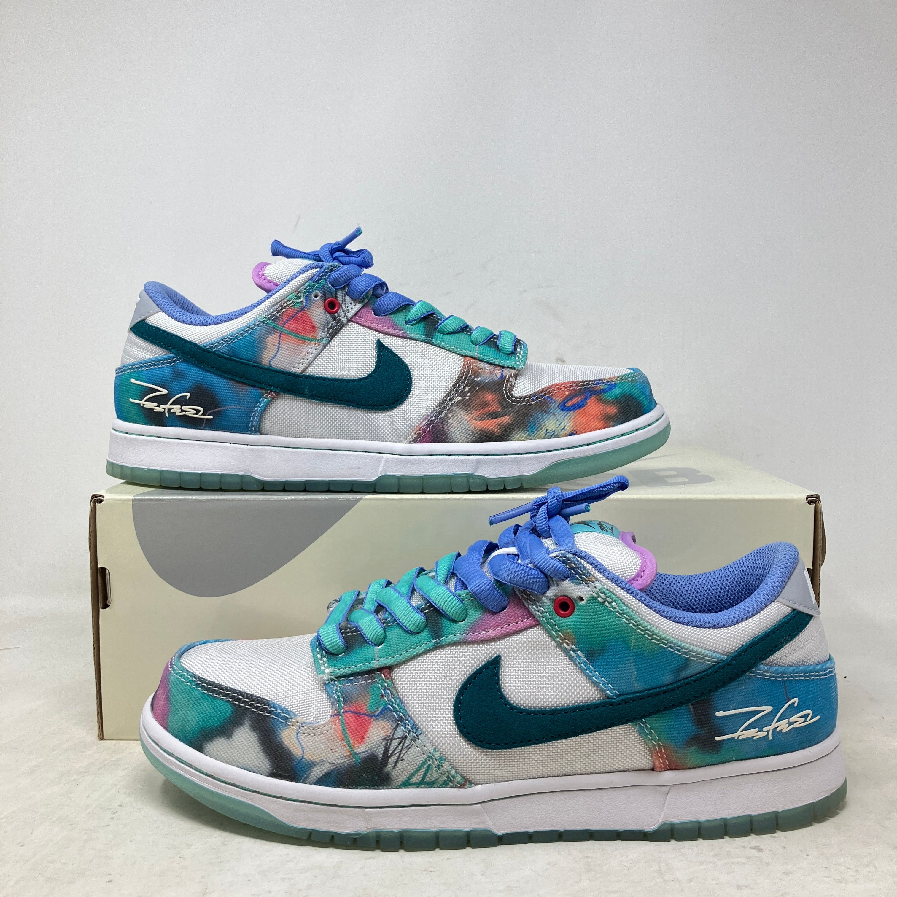 Nike SB Dunk Low Futura Laboratories Bleached Aqua