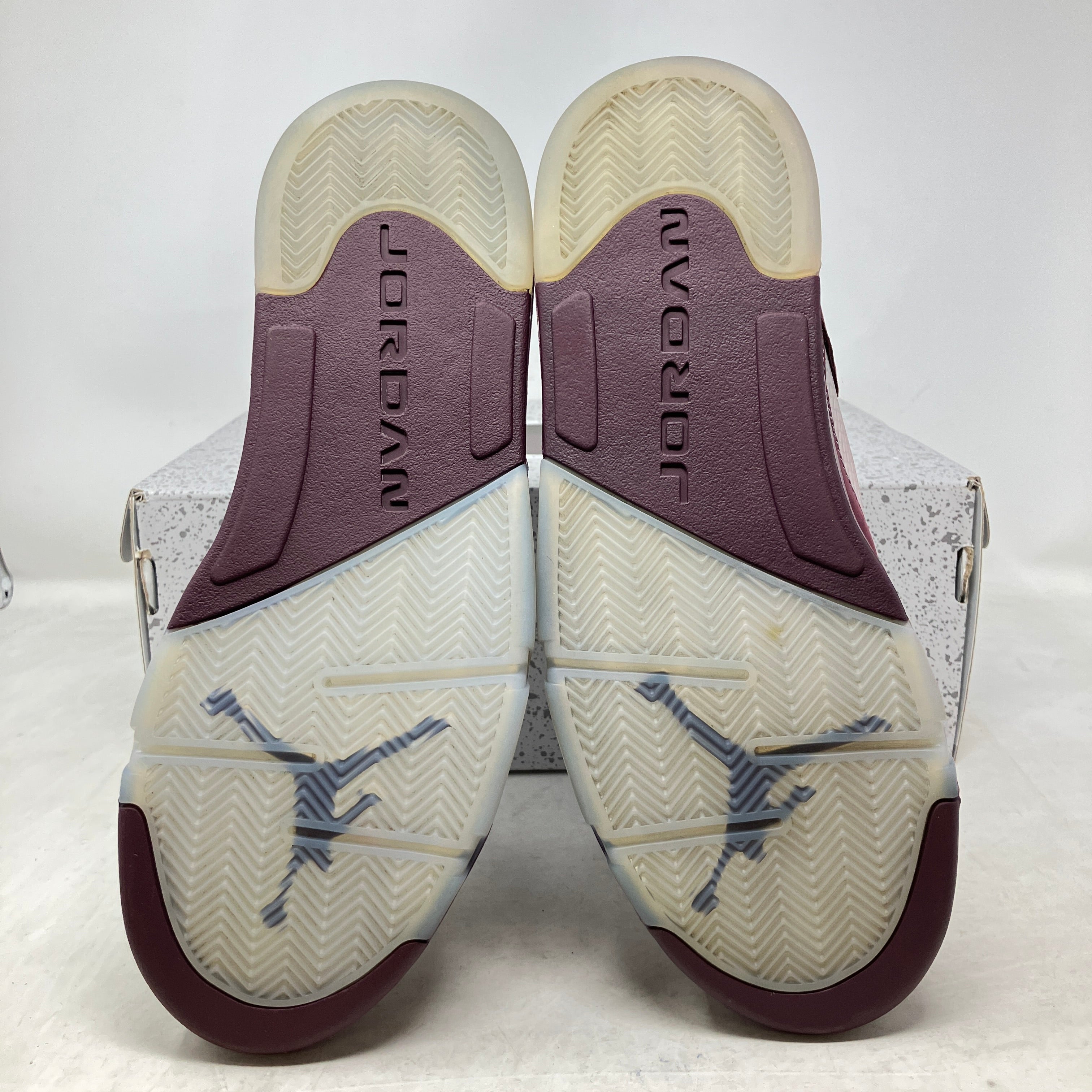 Jordan 5 Retro Burgundy (2023)