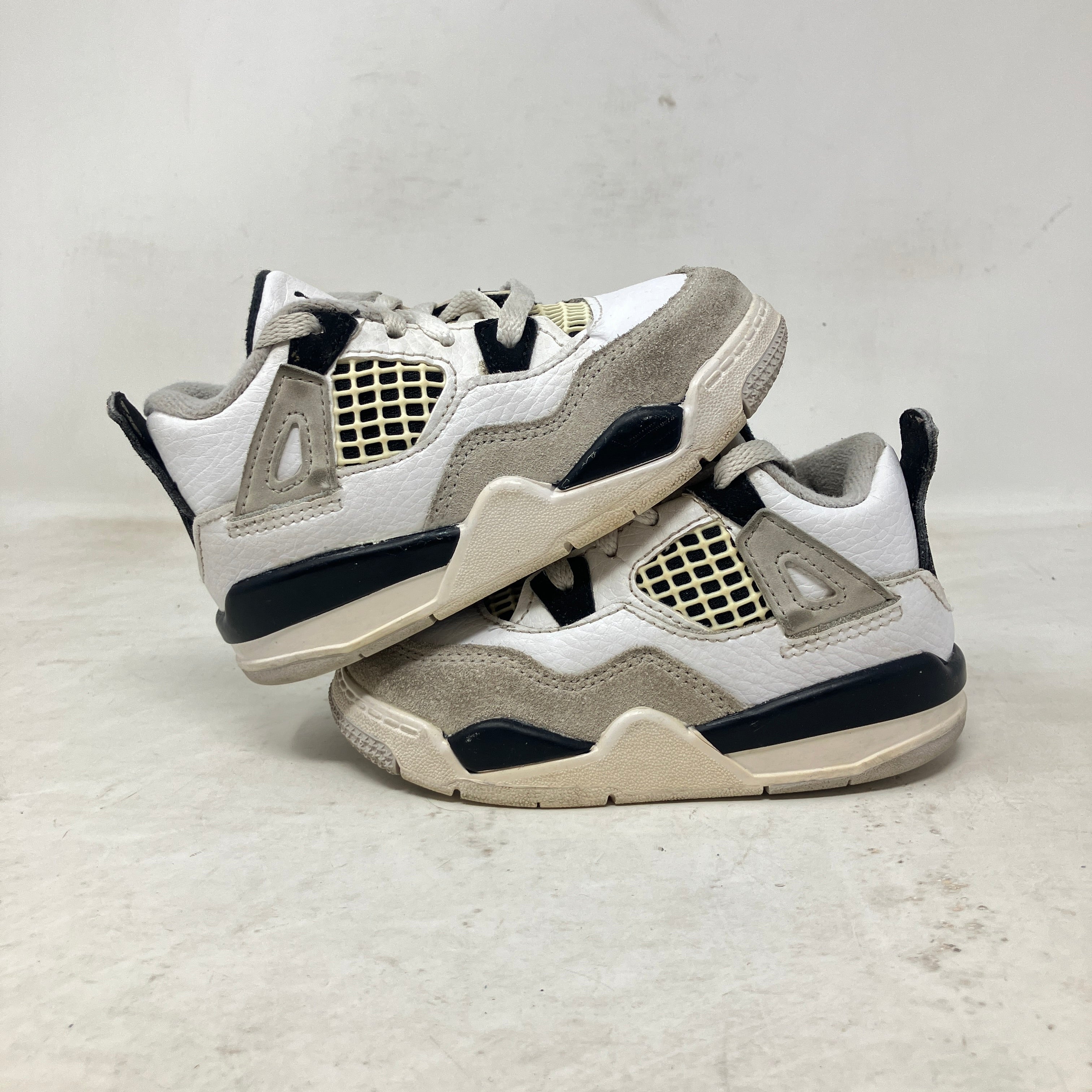 Jordan 4 Retro Military Black (TD)