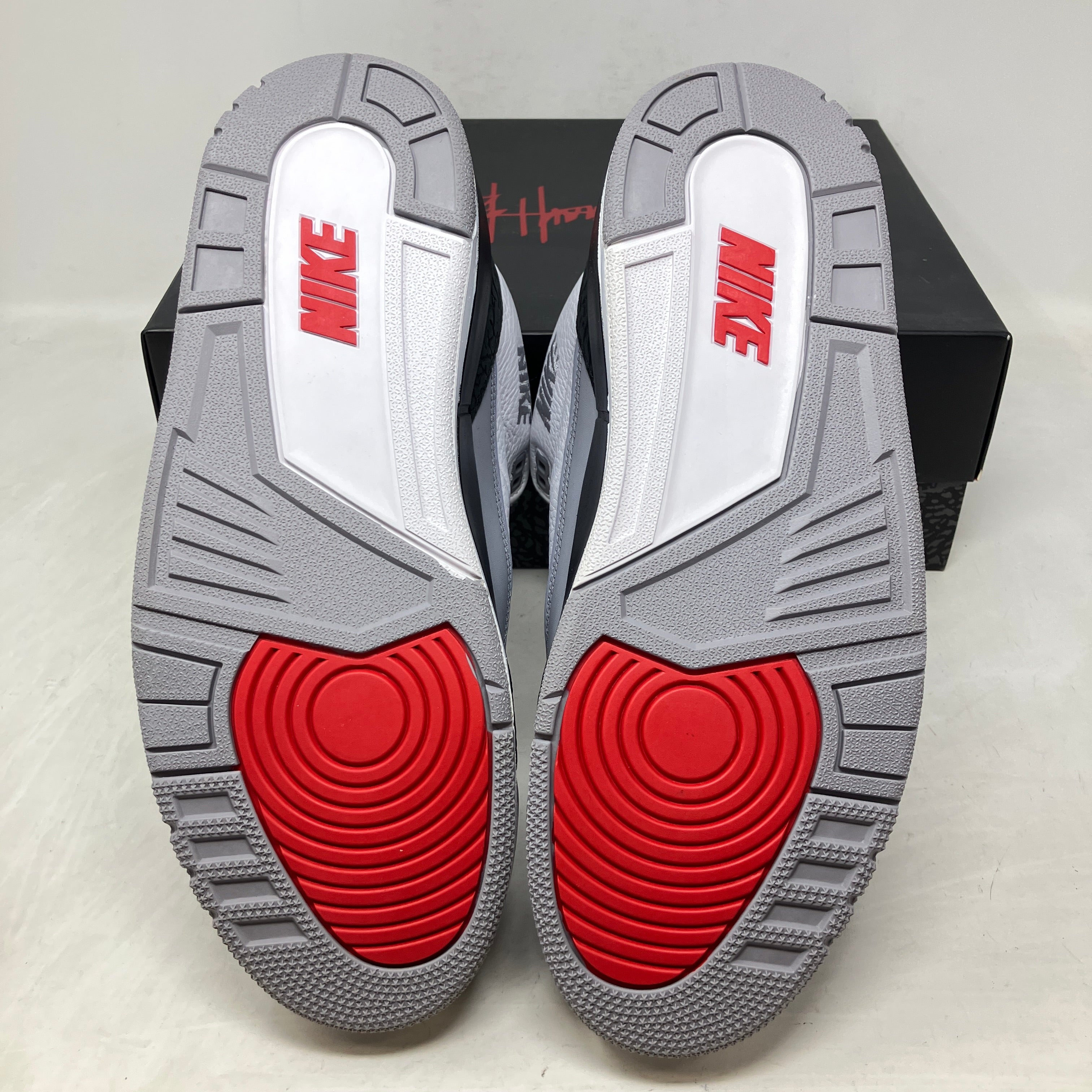 Jordan 3 Retro Tinker Hatfield