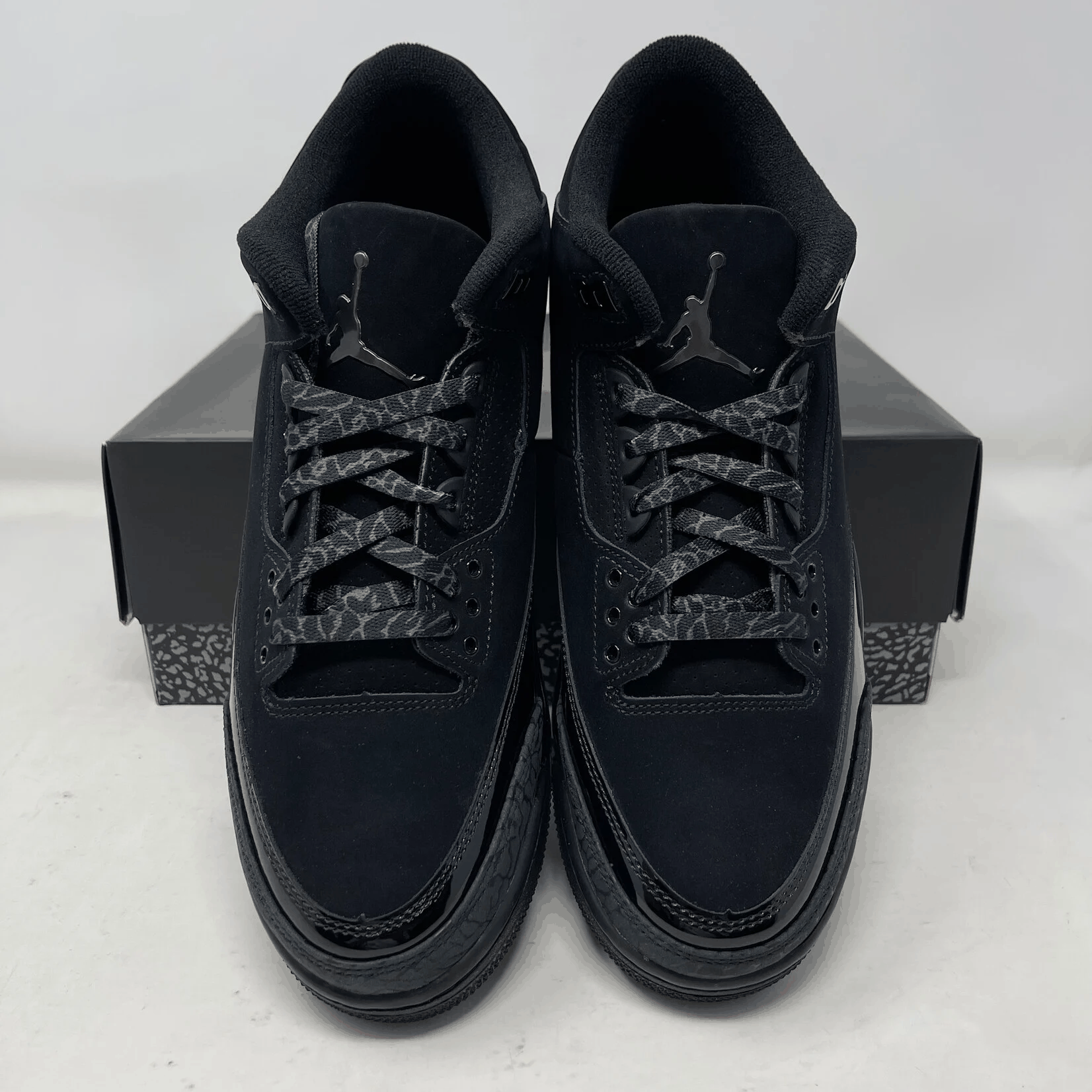 Jordan 3 Retro Black Cat (2025)