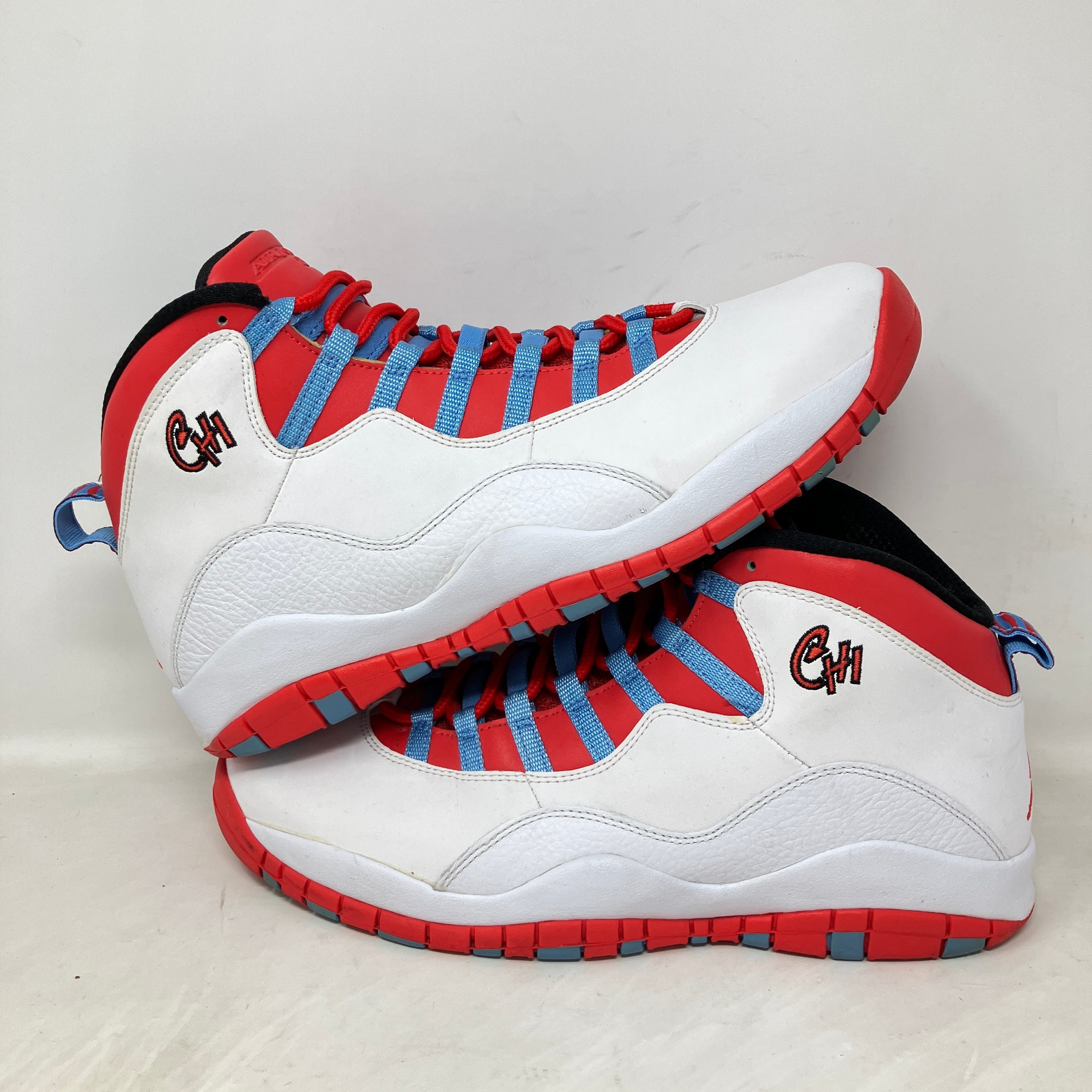 Jordan 10 Retro Chicago Flag