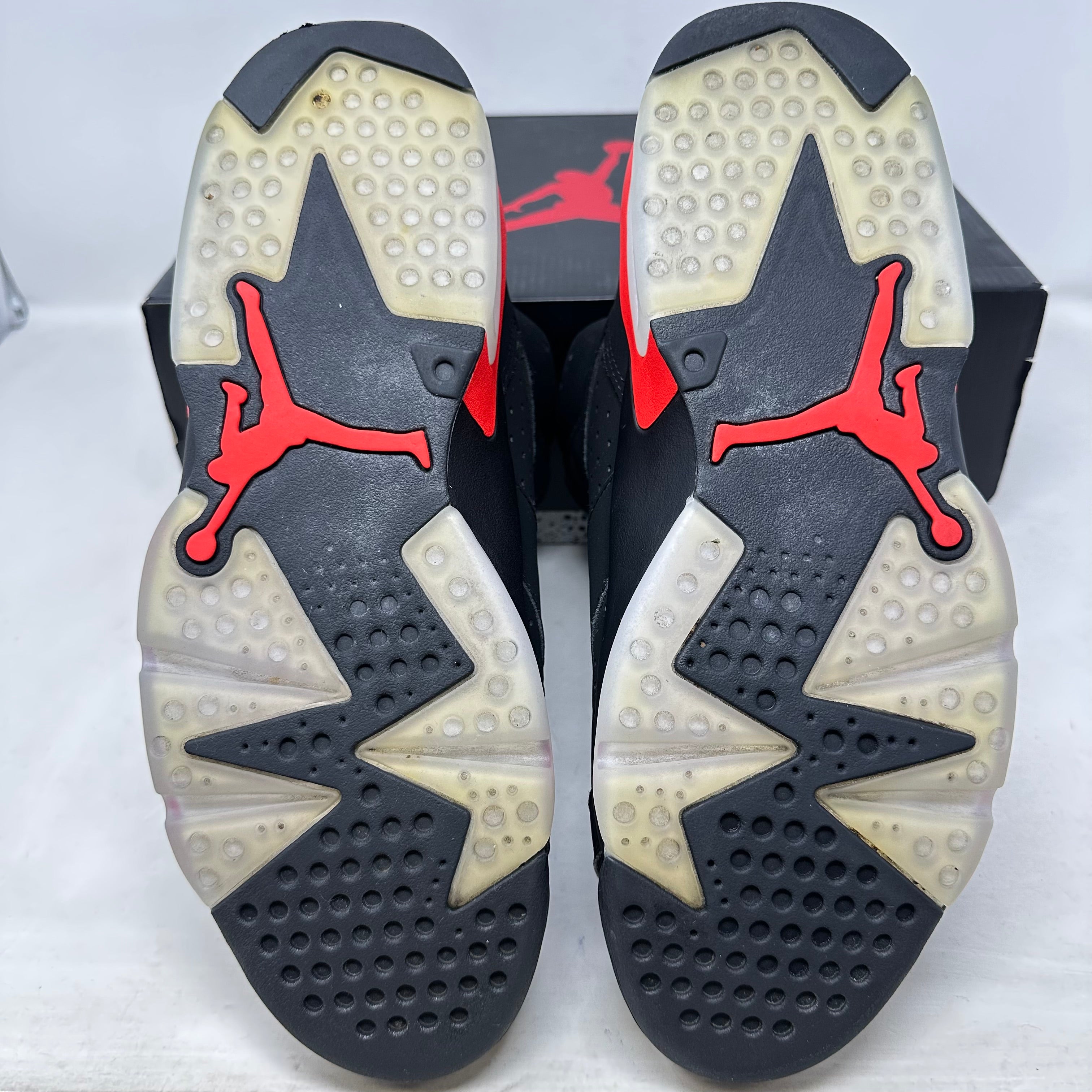 Jordan 6 Retro Black Infrared (2019)