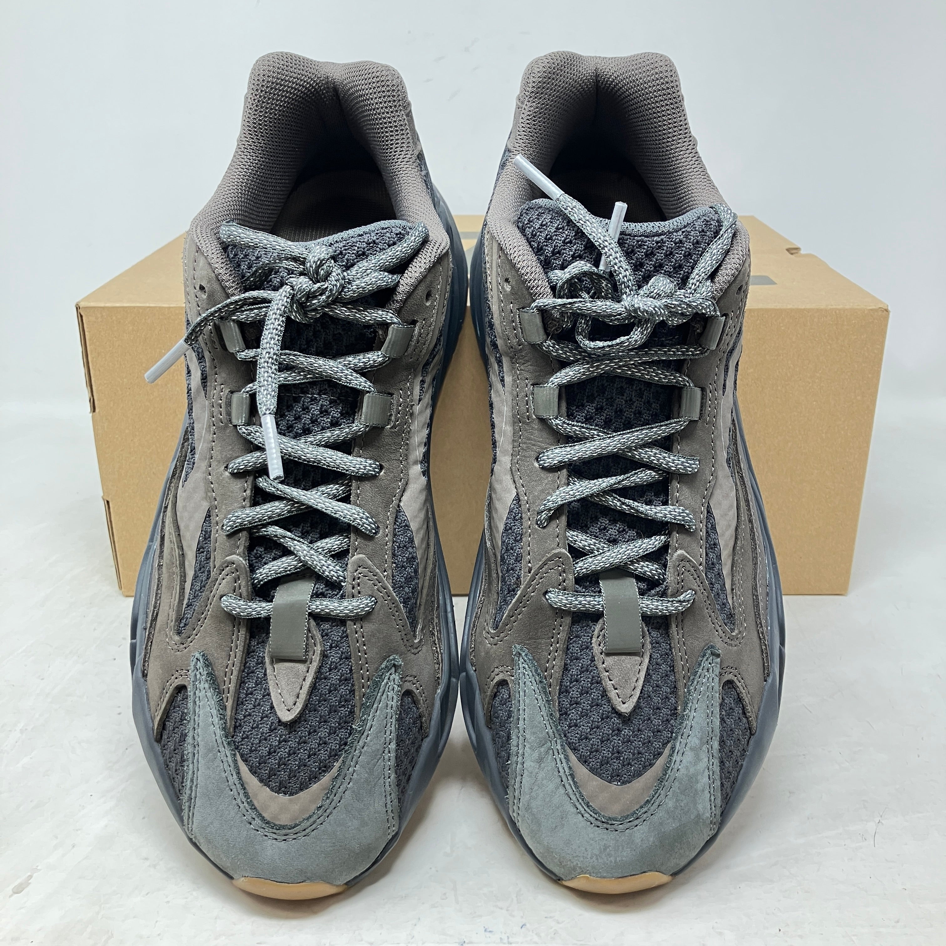 adidas Yeezy Boost 700 V2 Geode