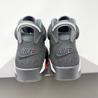 Jordan 6 Retro Cap and Gown
