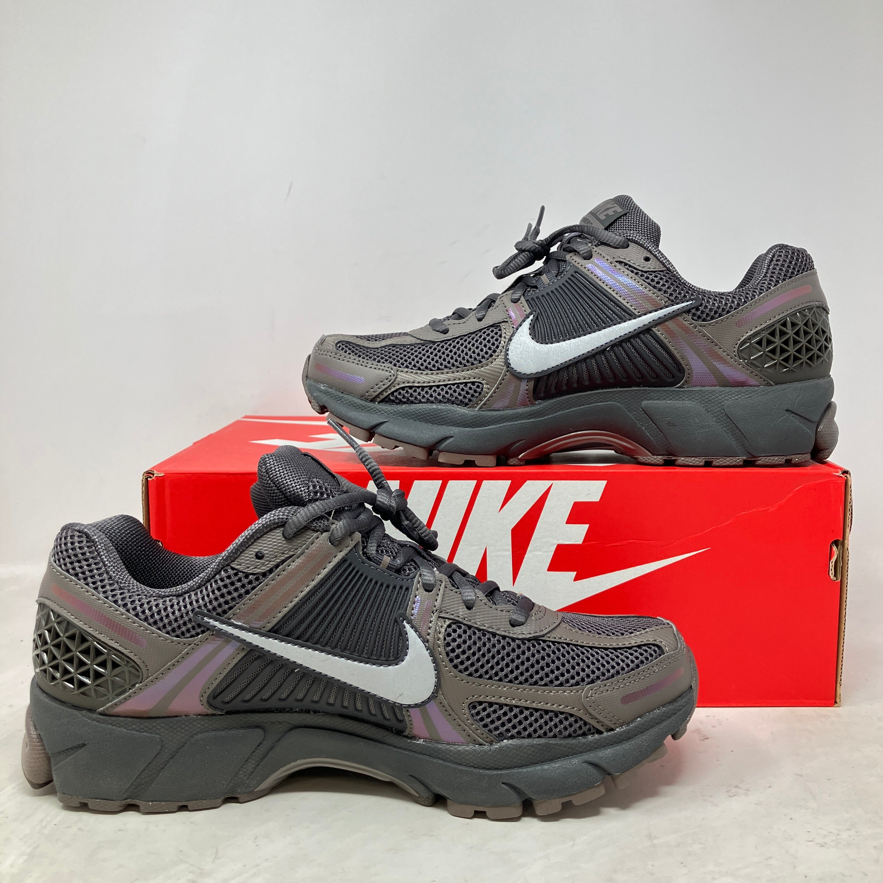 Nike Zoom Vomero 5 Cave Stone
