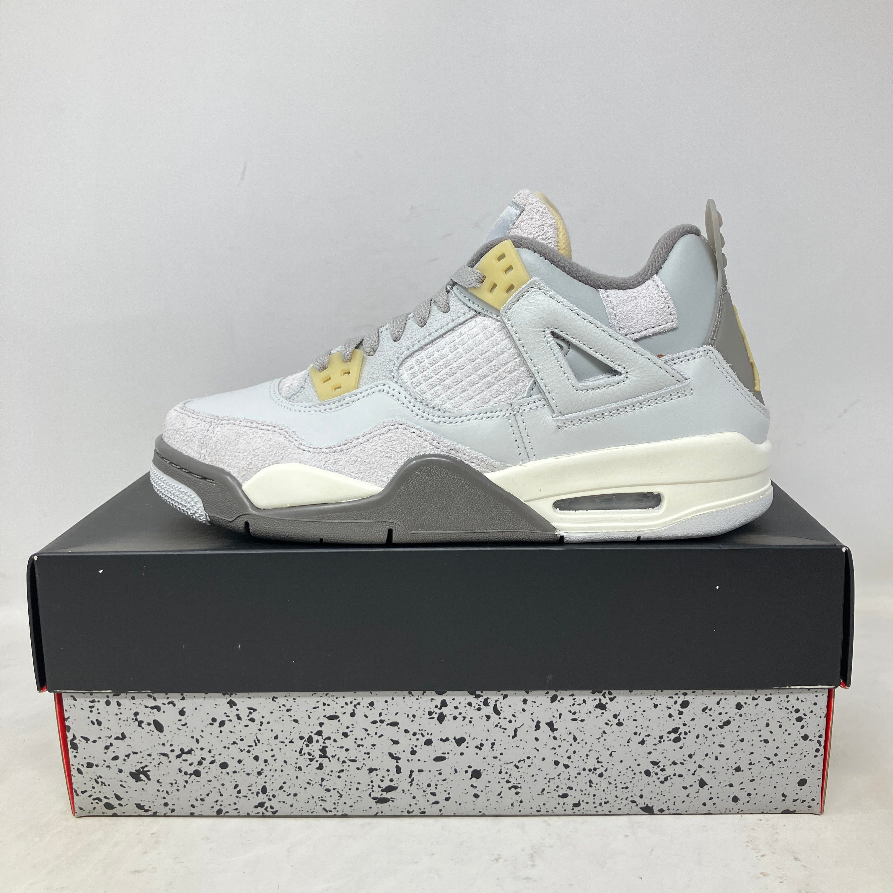 Jordan 4 Retro SE Craft Photon Dust (GS)
