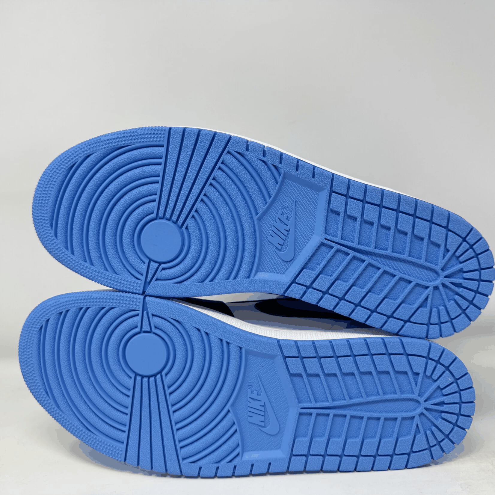 Jordan 1 Retro High OG UNC Toe