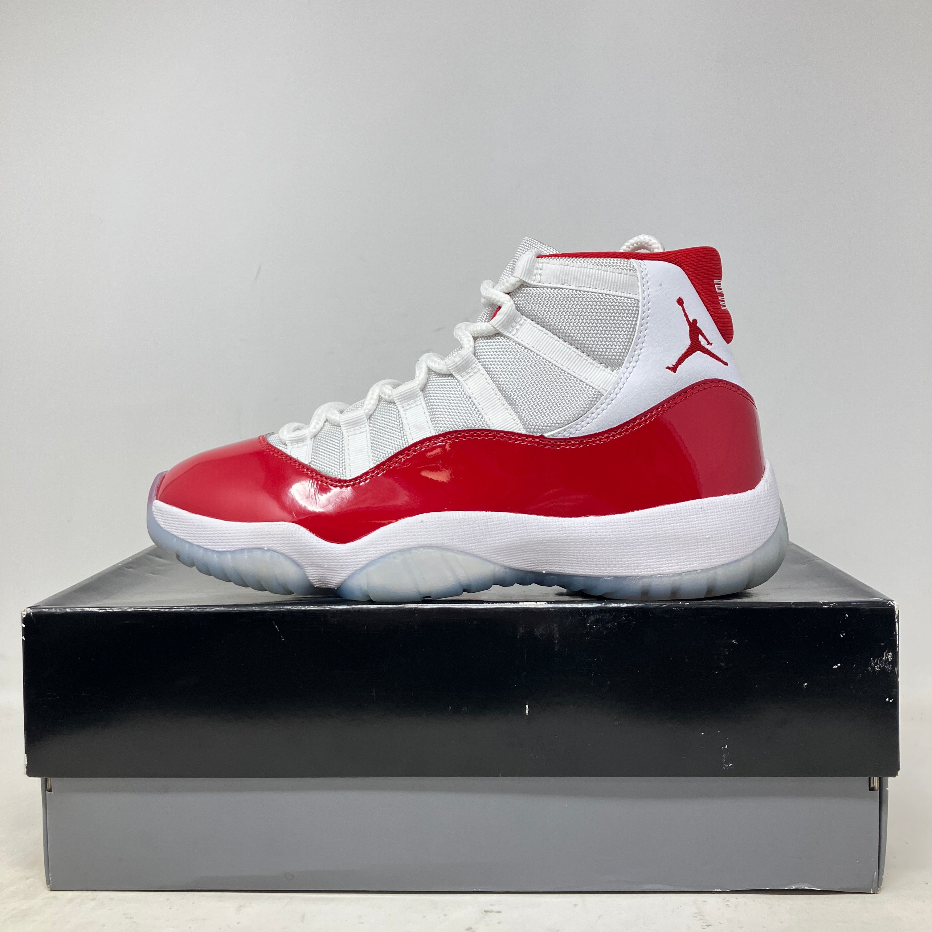 Jordan 11 Retro Cherry (2022)