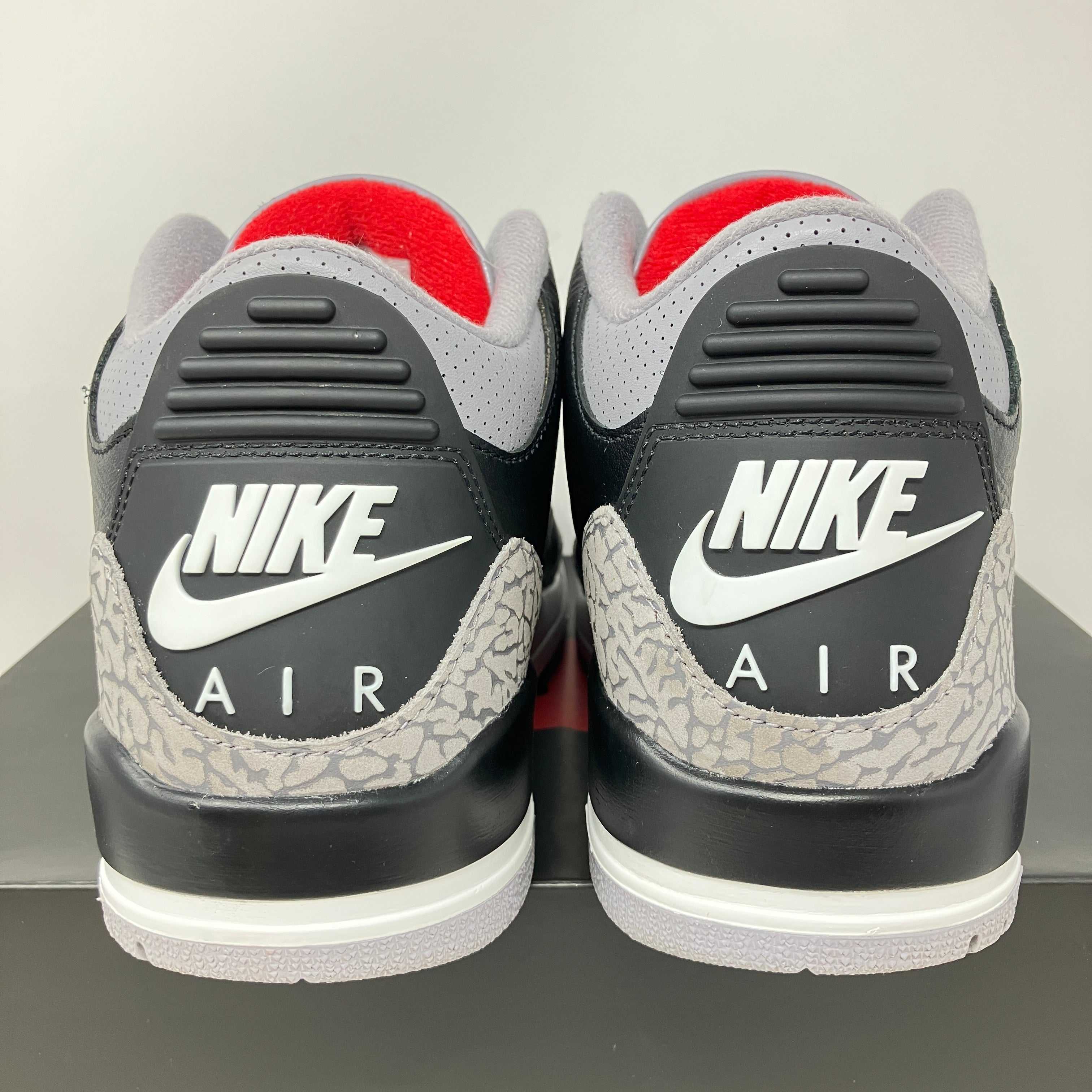Jordan 3 Retro OG Black Cement (2024)