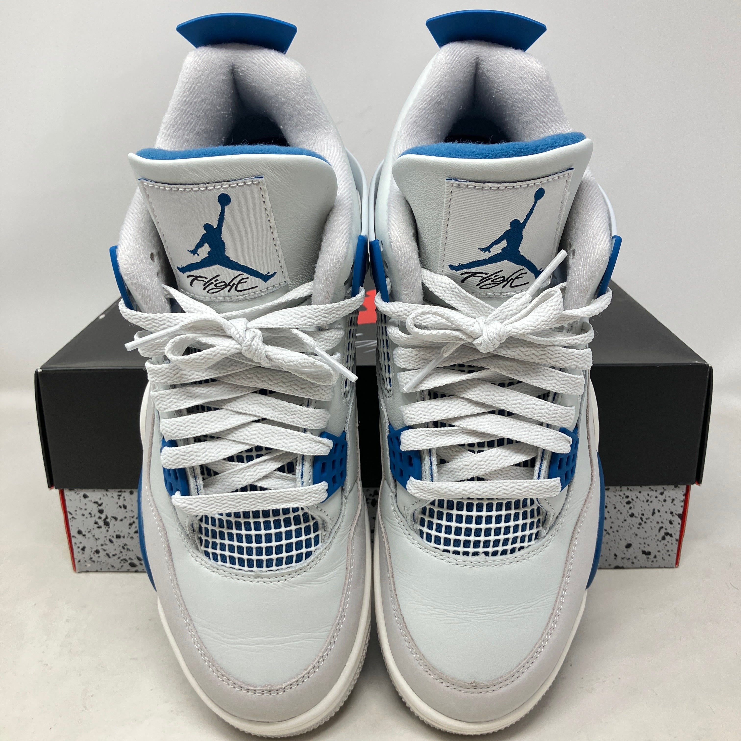 Jordan 4 Retro Military Blue (2024)