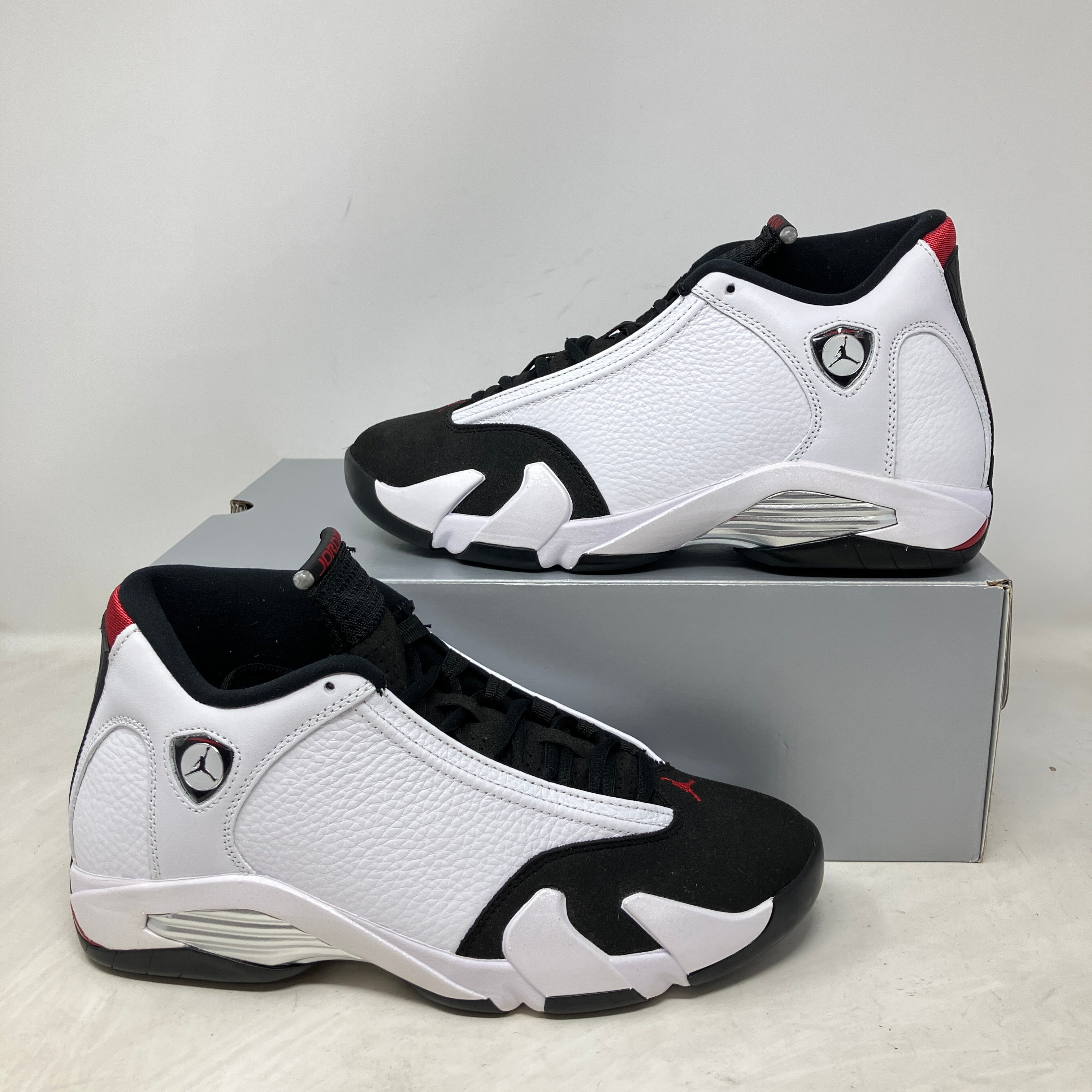 Jordan 14 Retro Black Toe (2024)