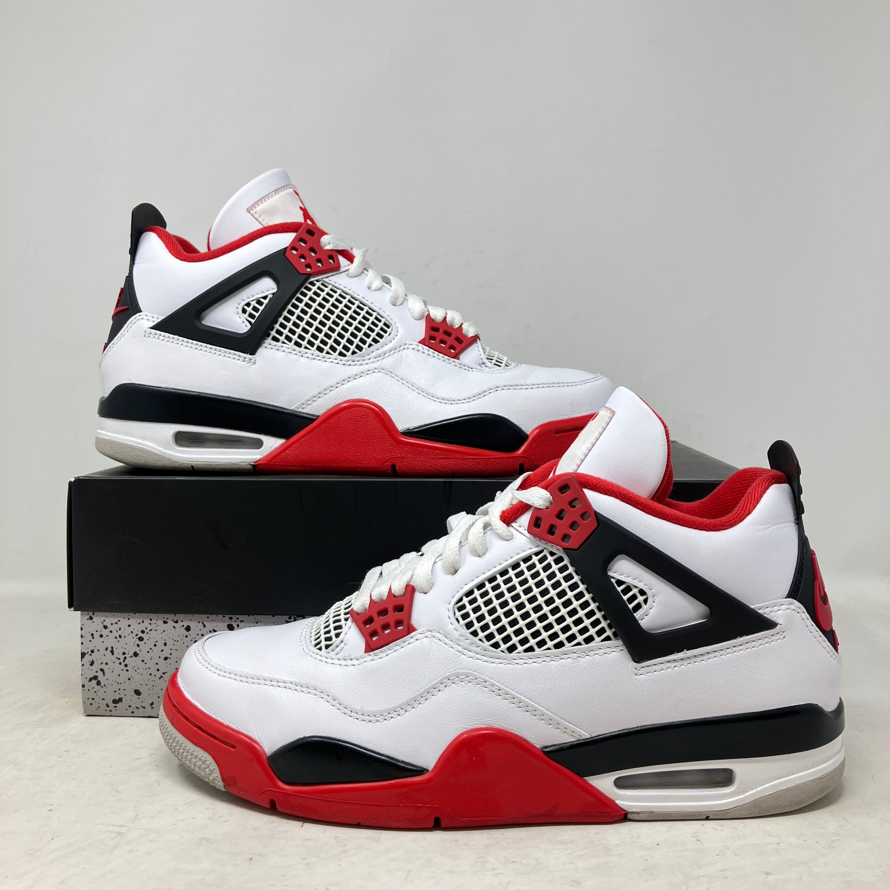 Jordan 4 Retro Fire Red (2020)