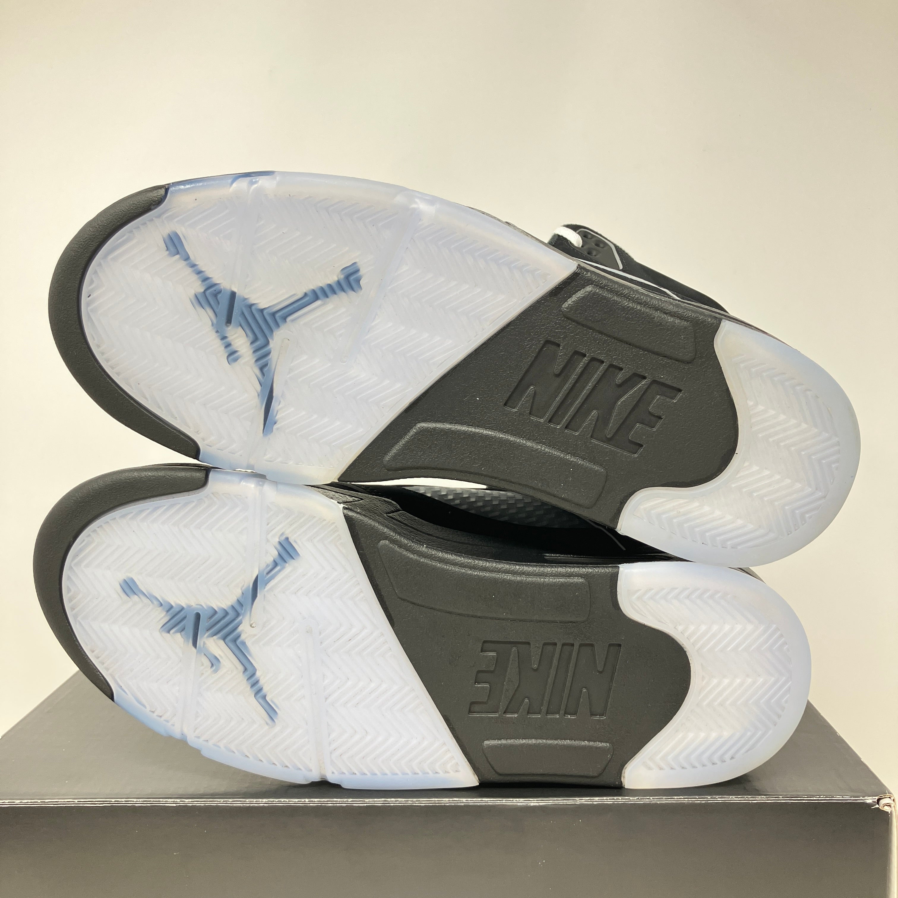 Jordan 5 Retro OG Black Metallic Reimagined