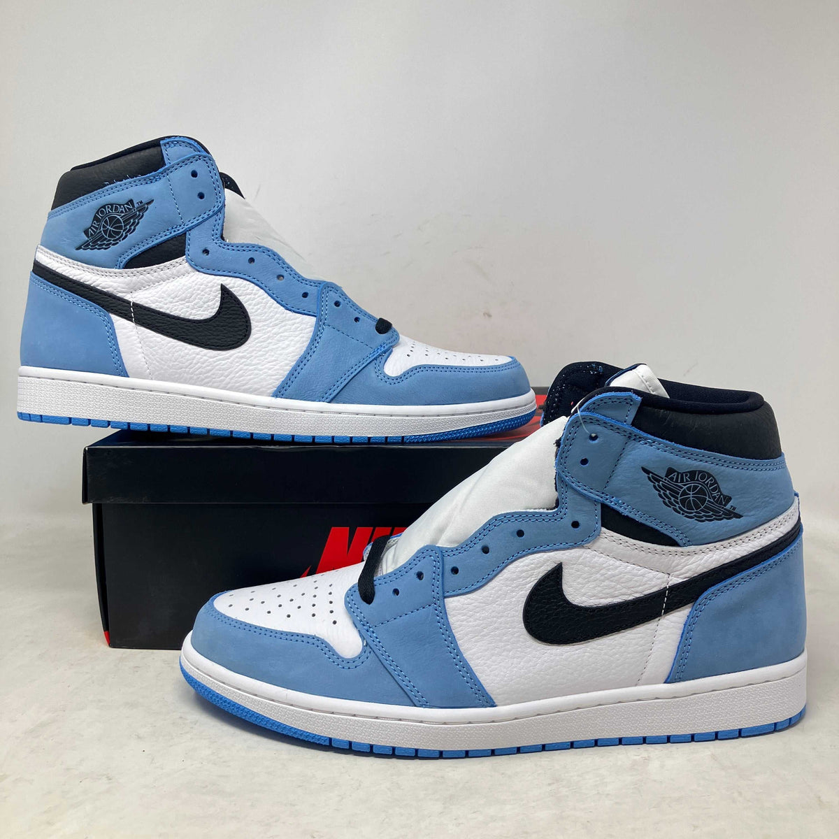 Jordan 1 Retro High OG University Blue