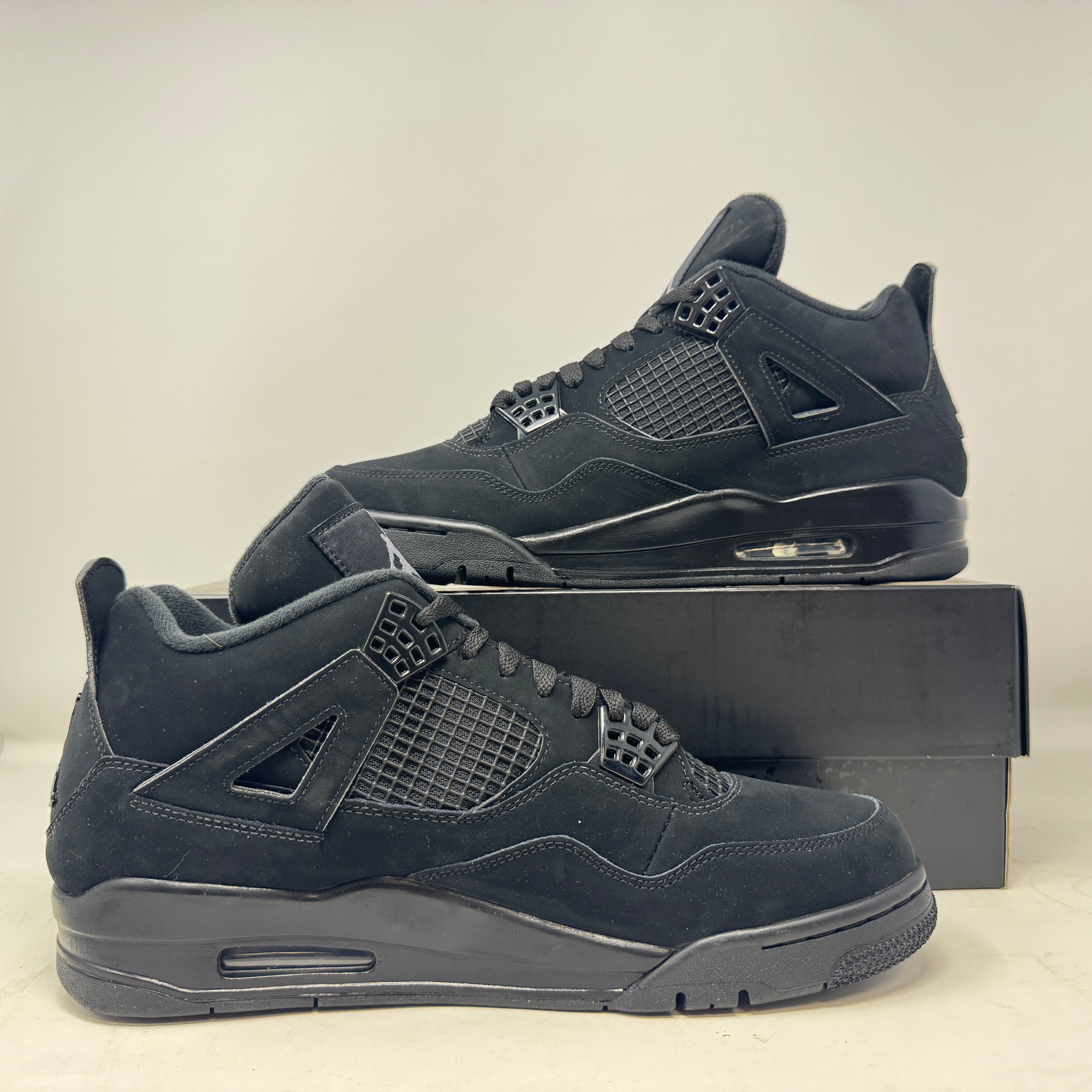 Jordan 4 Retro Black Cat (2020)