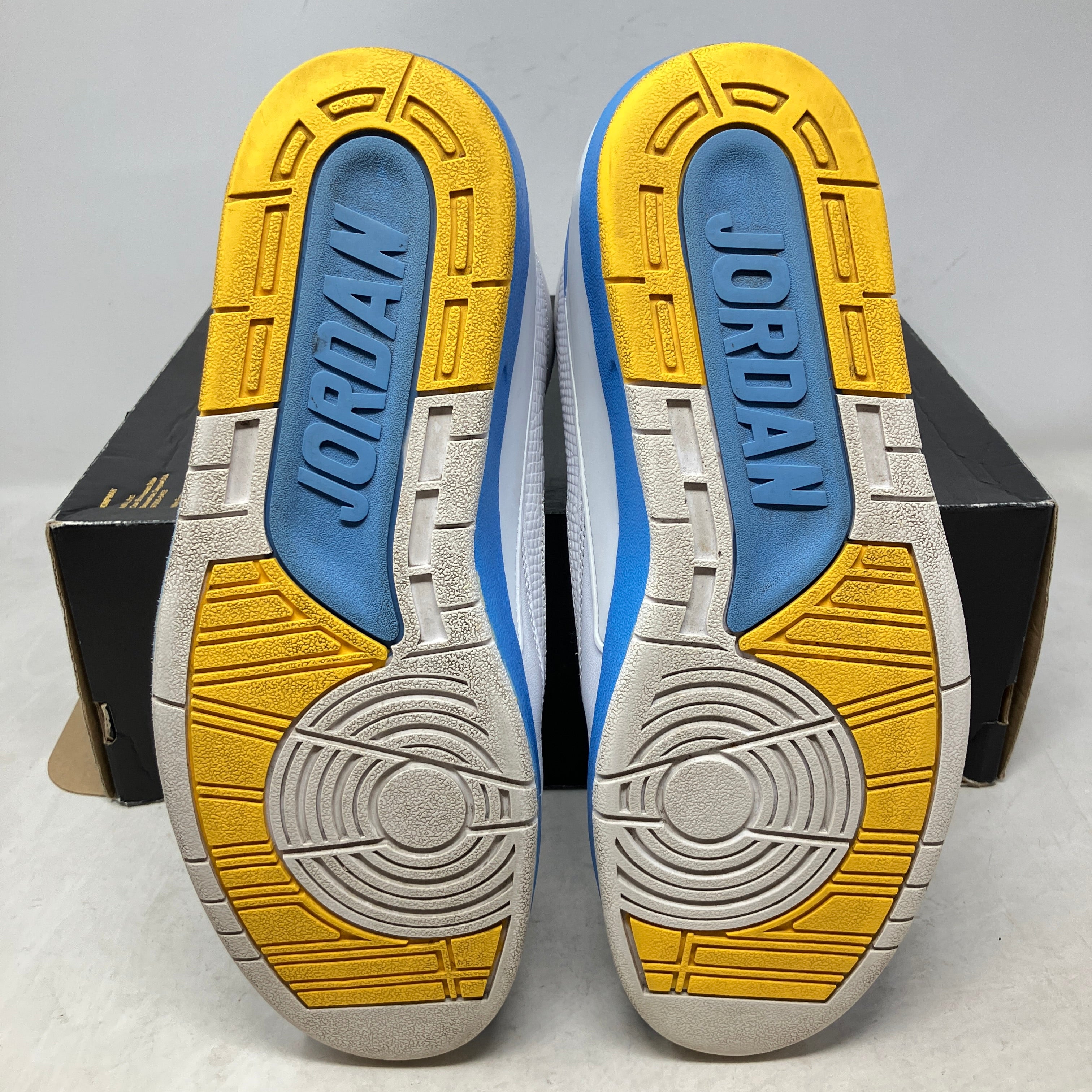 Jordan 2 Retro Melo (2018)