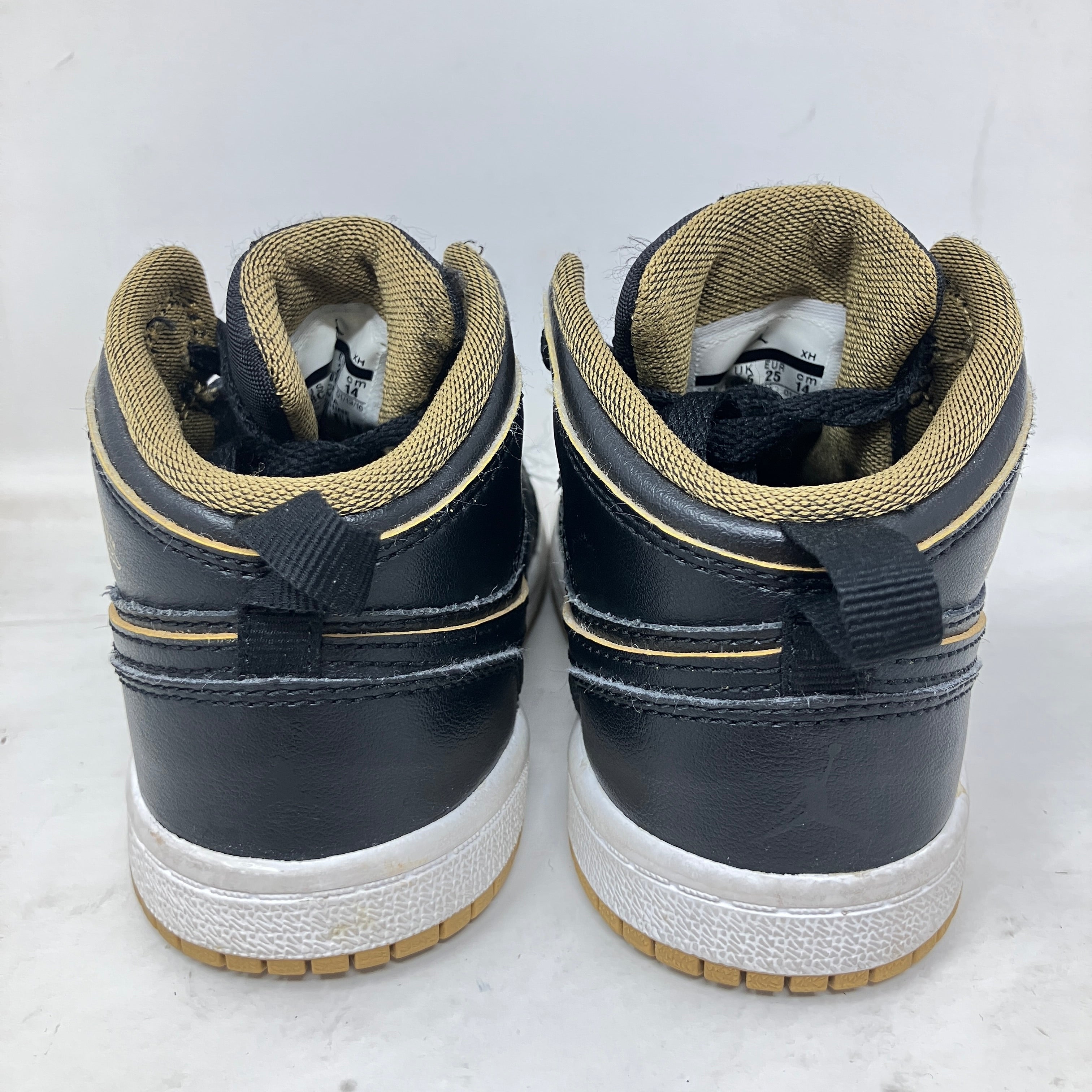 Jordan 1 Mid Black Metallic Gold (TD)