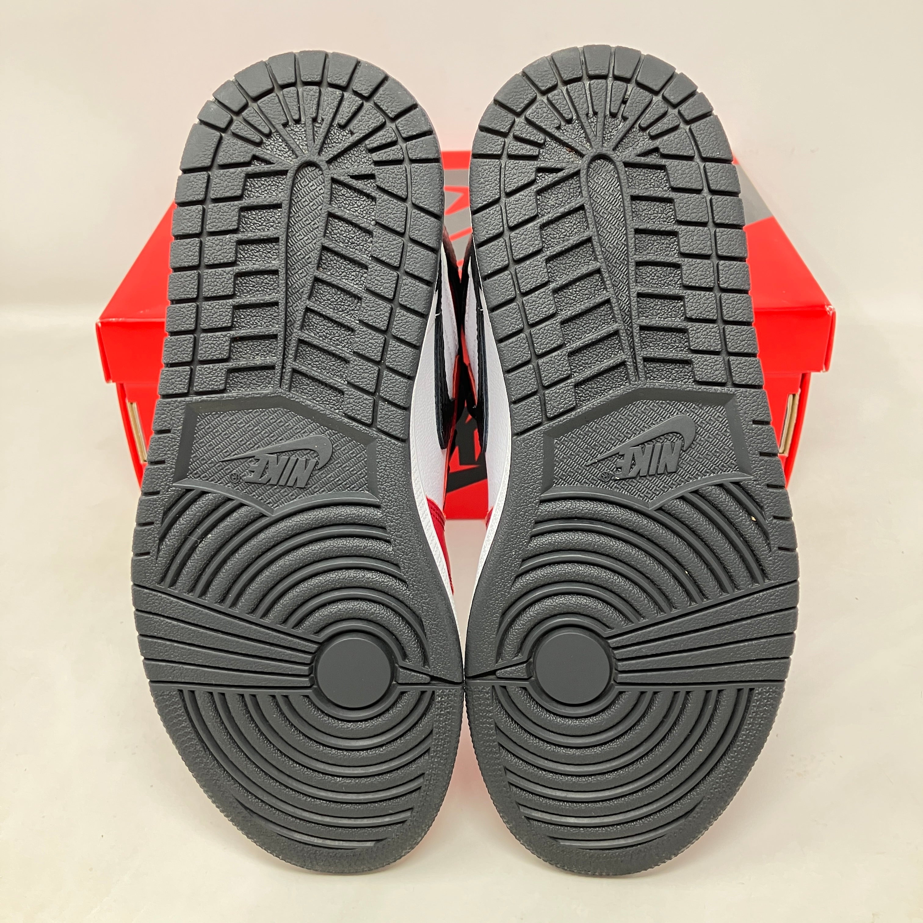 Jordan 1 Retro High Satin Snake Chicago (Women's)